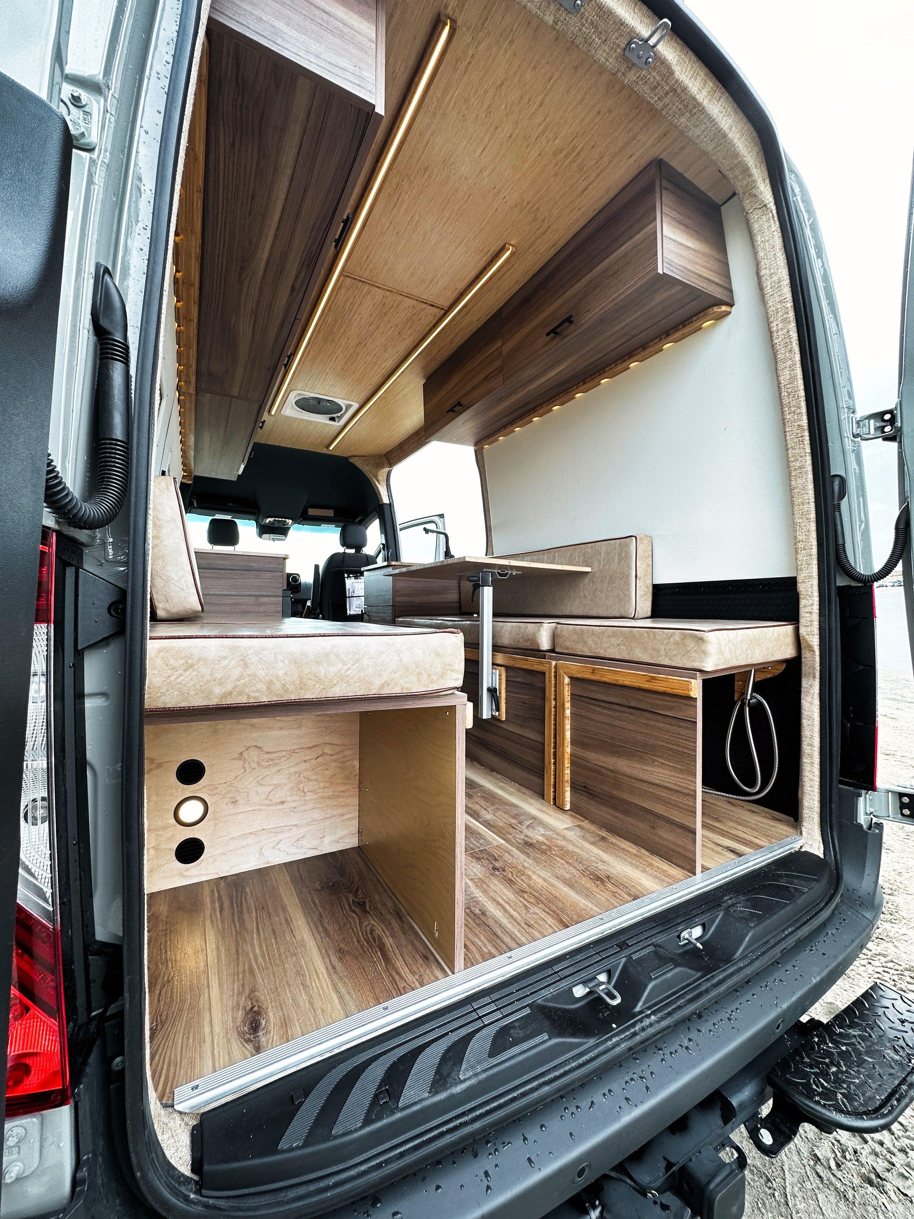 Adam Vandler - Image 11