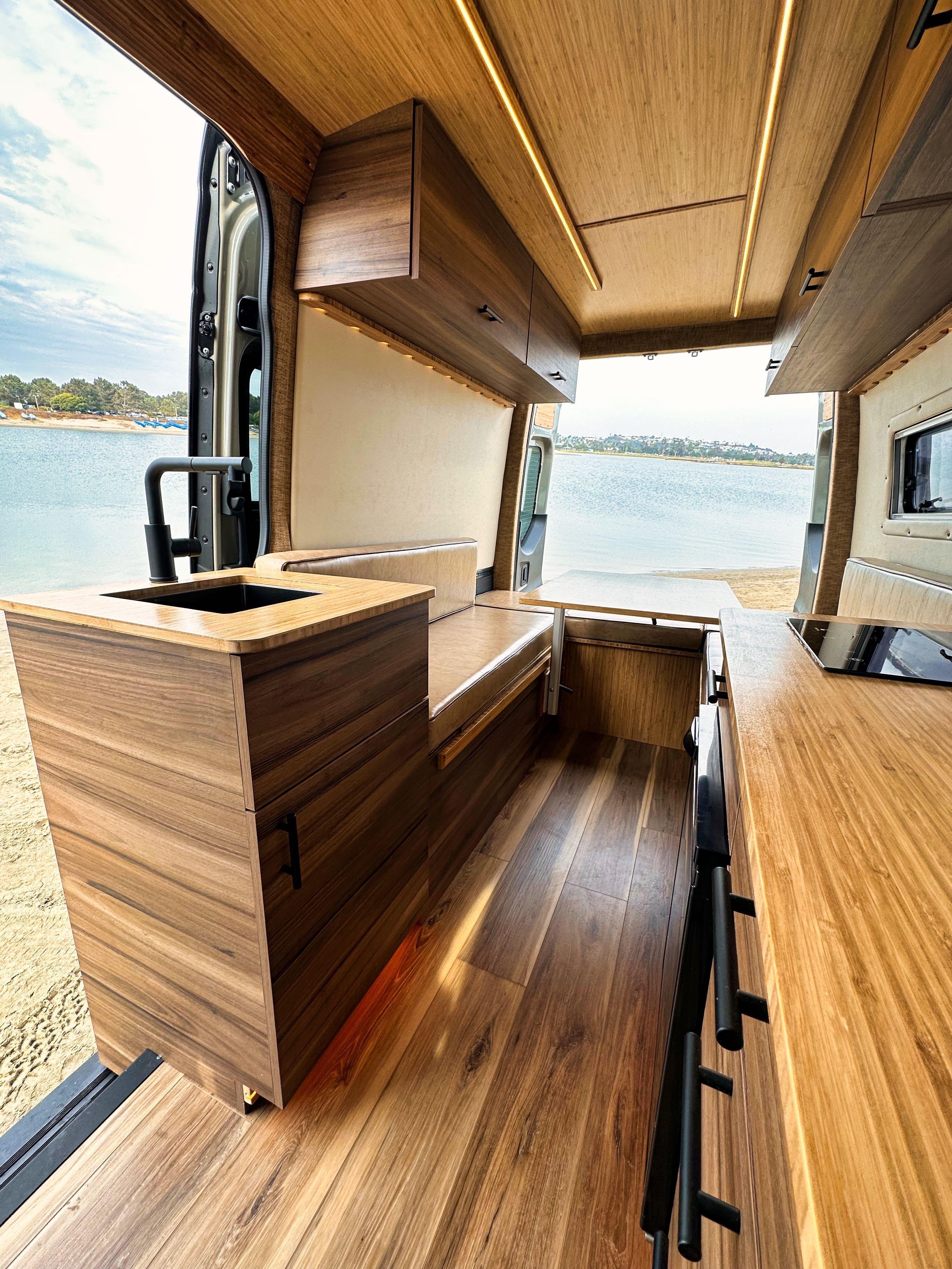 Adam Vandler - Image 6