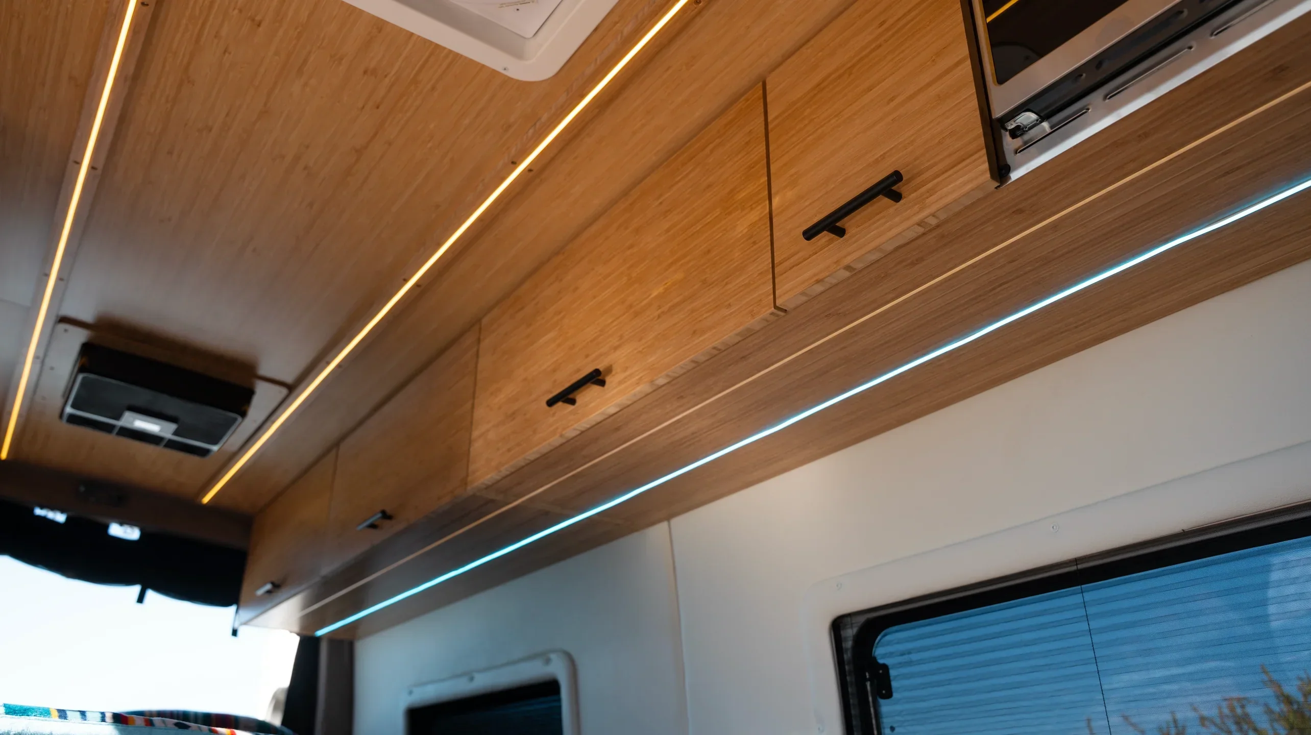 FOR SALE: AWD 2024 Sprinter - Scout Layout - Image 9