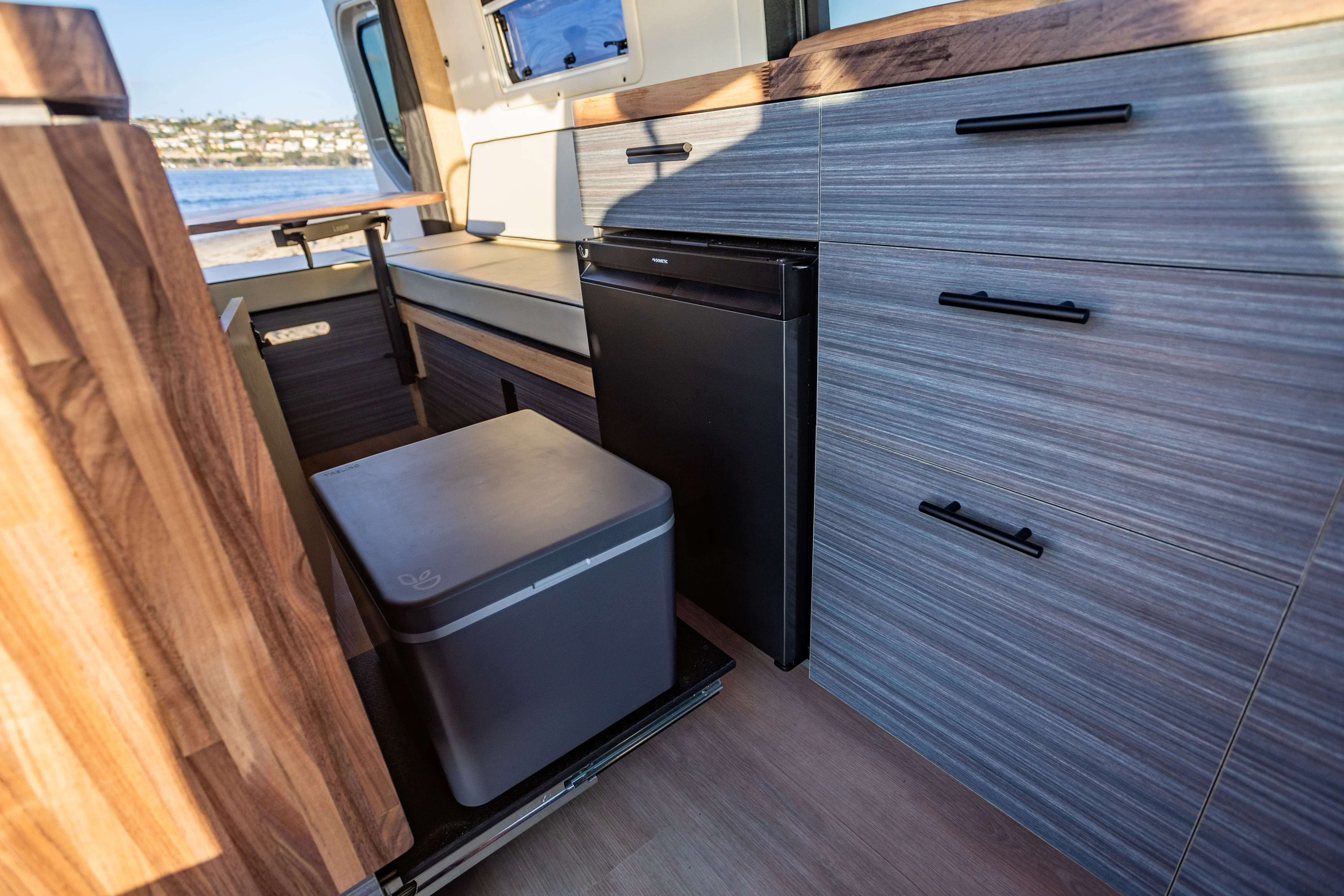 AWD Sprinter 2024 SV Social layout- "Vanthony Kiedis" - Image 14