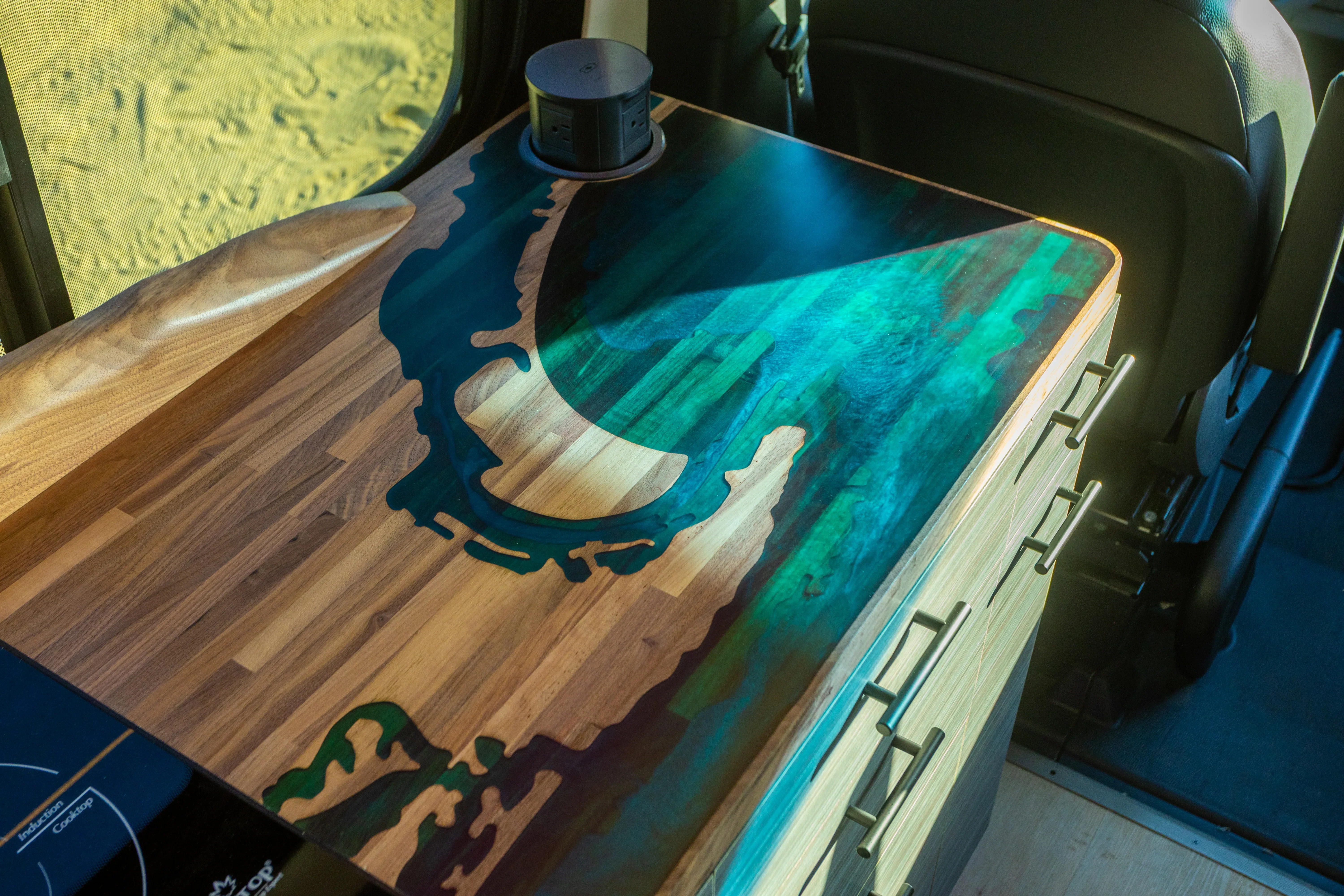 AWD Sprinter 2024 SV Social layout- "Vanthony Kiedis" - Image 16