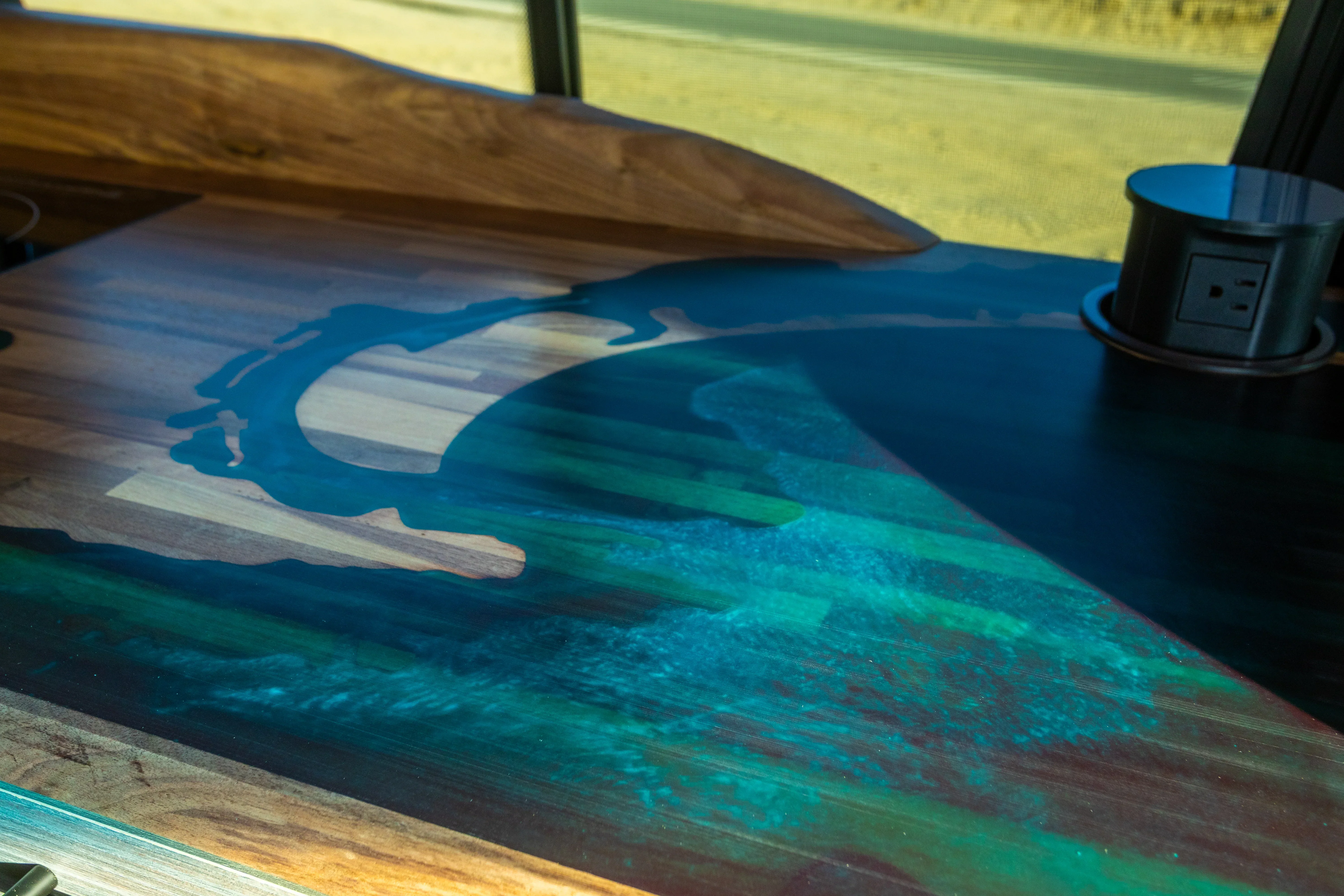 AWD Sprinter 2024 SV Social layout- "Vanthony Kiedis" - Image 17