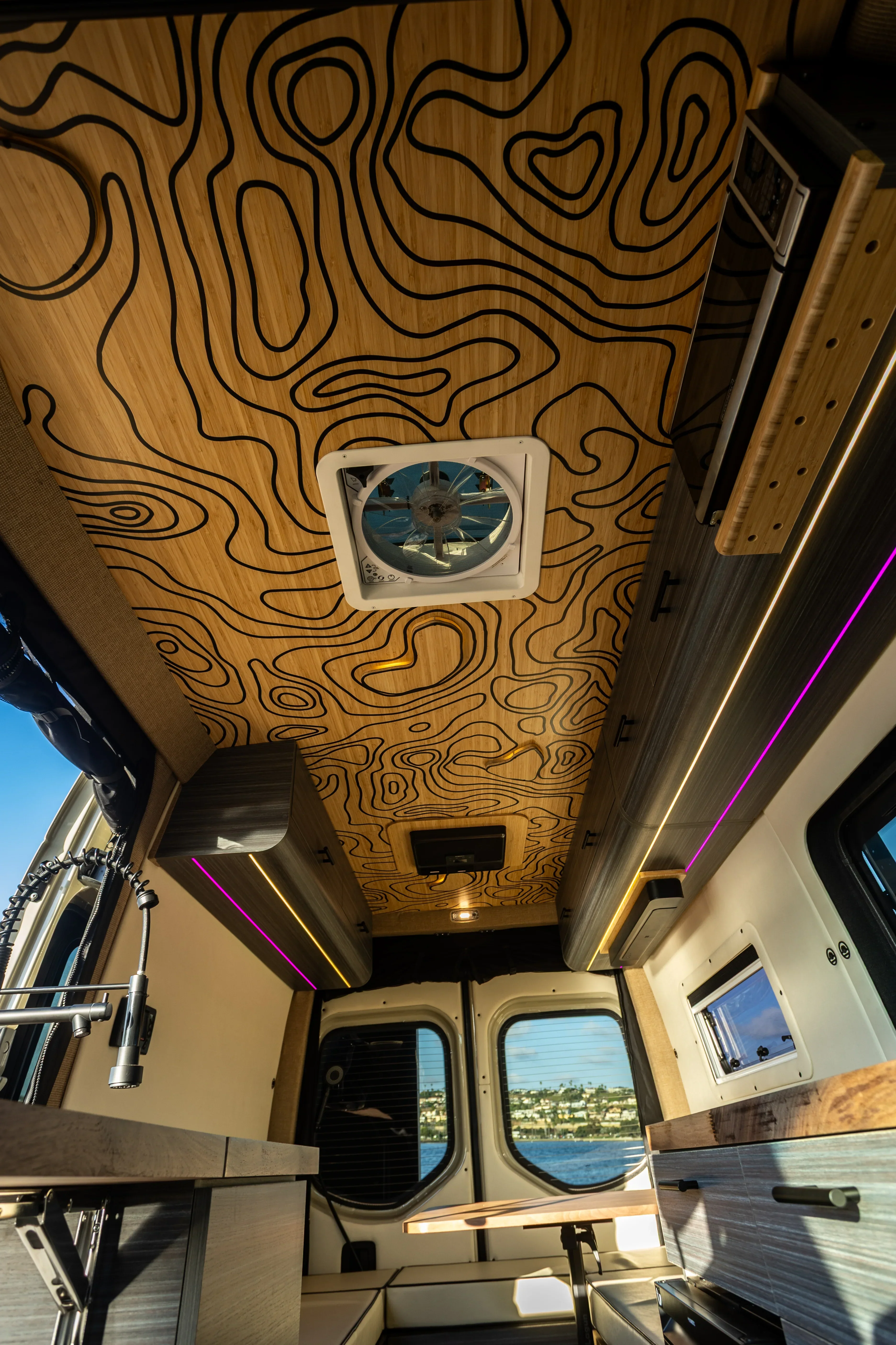 AWD Sprinter 2024 SV Social layout- "Vanthony Kiedis" - Image 20