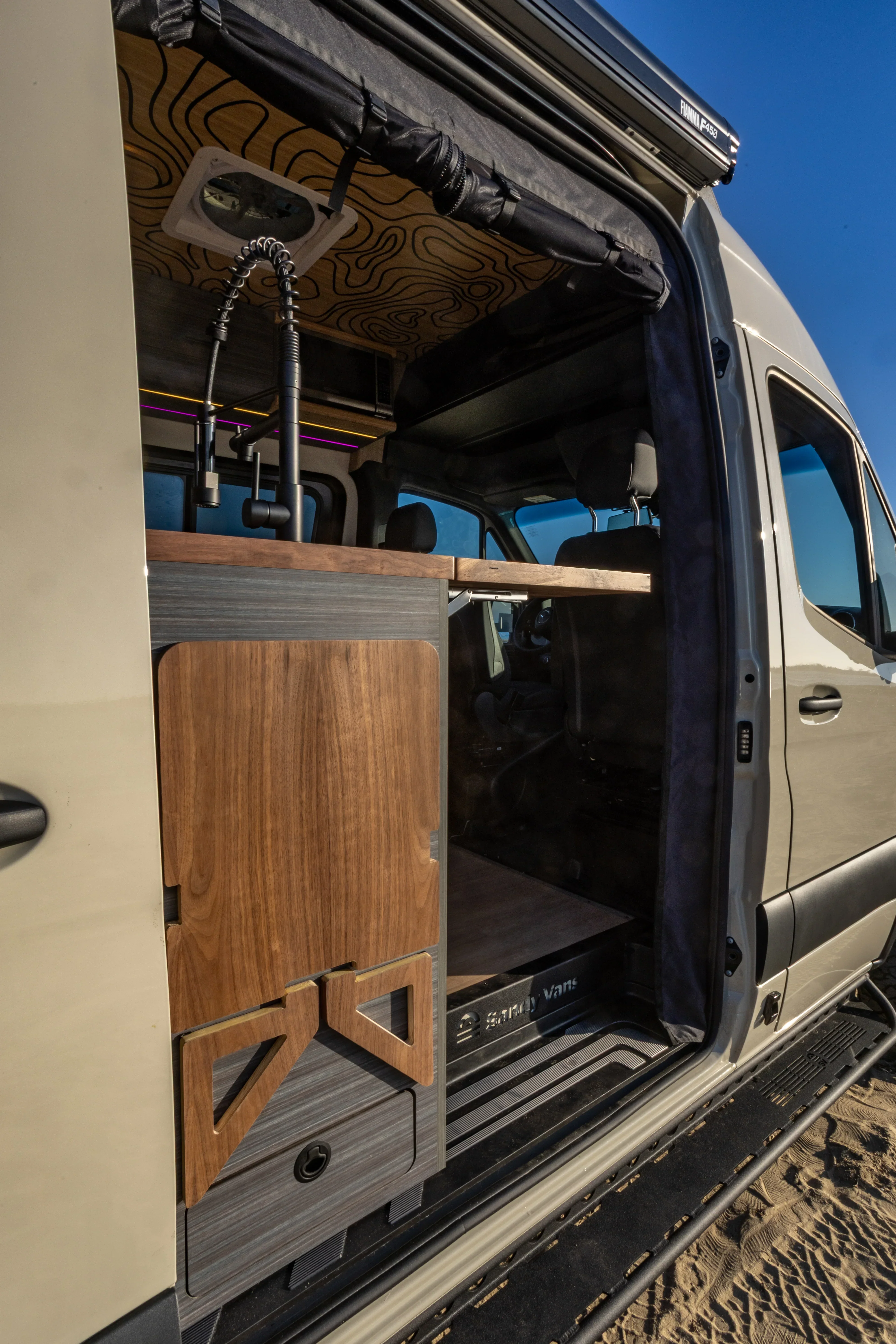 AWD Sprinter 2024 SV Social layout- "Vanthony Kiedis" - Image 21