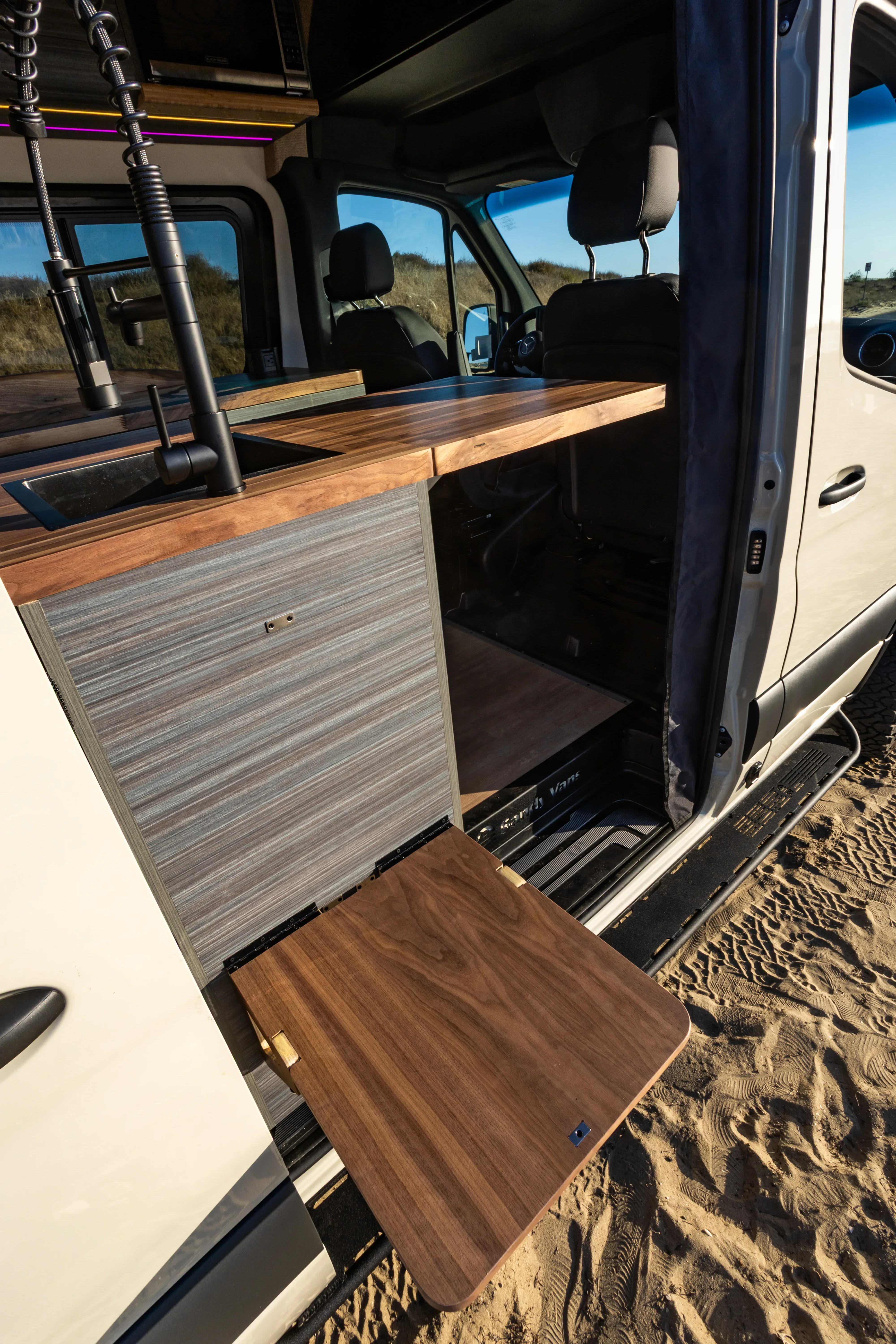 AWD Sprinter 2024 SV Social layout- "Vanthony Kiedis" - Image 8