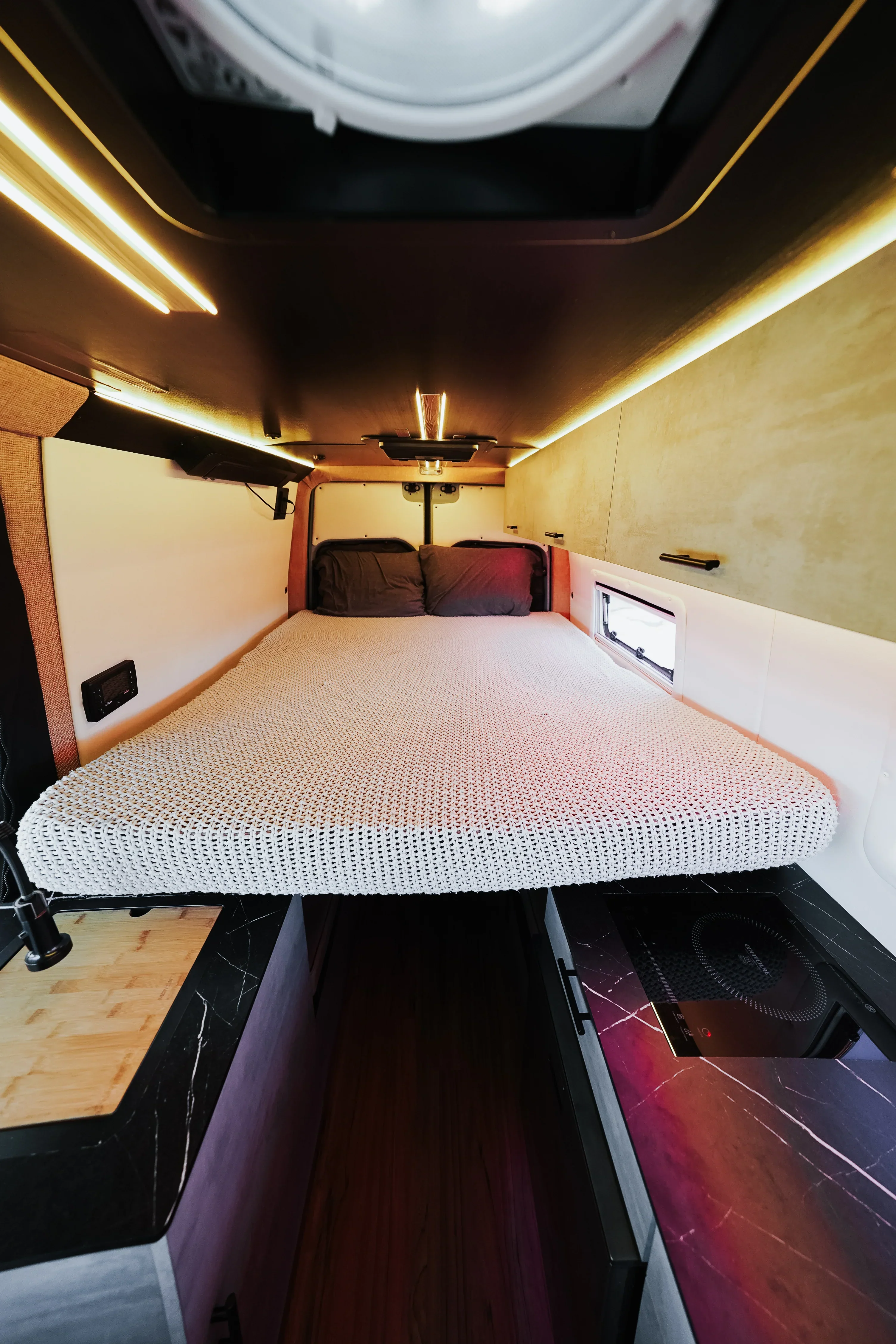 AWD Sprinter SV Scout - "Gordon Vansey" - Image 13