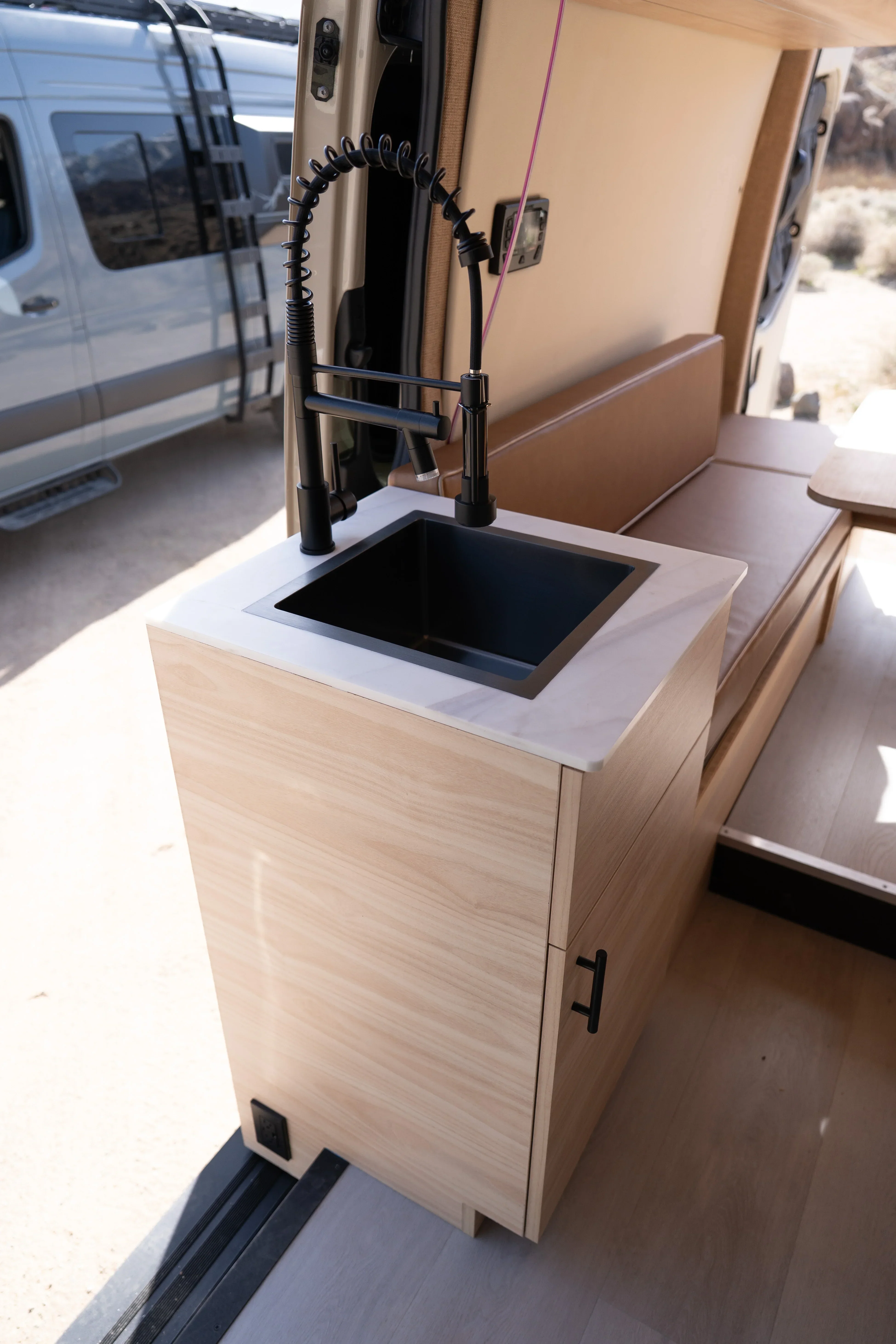 AWD Sprinter Social - "VAN Solo" - Image 11