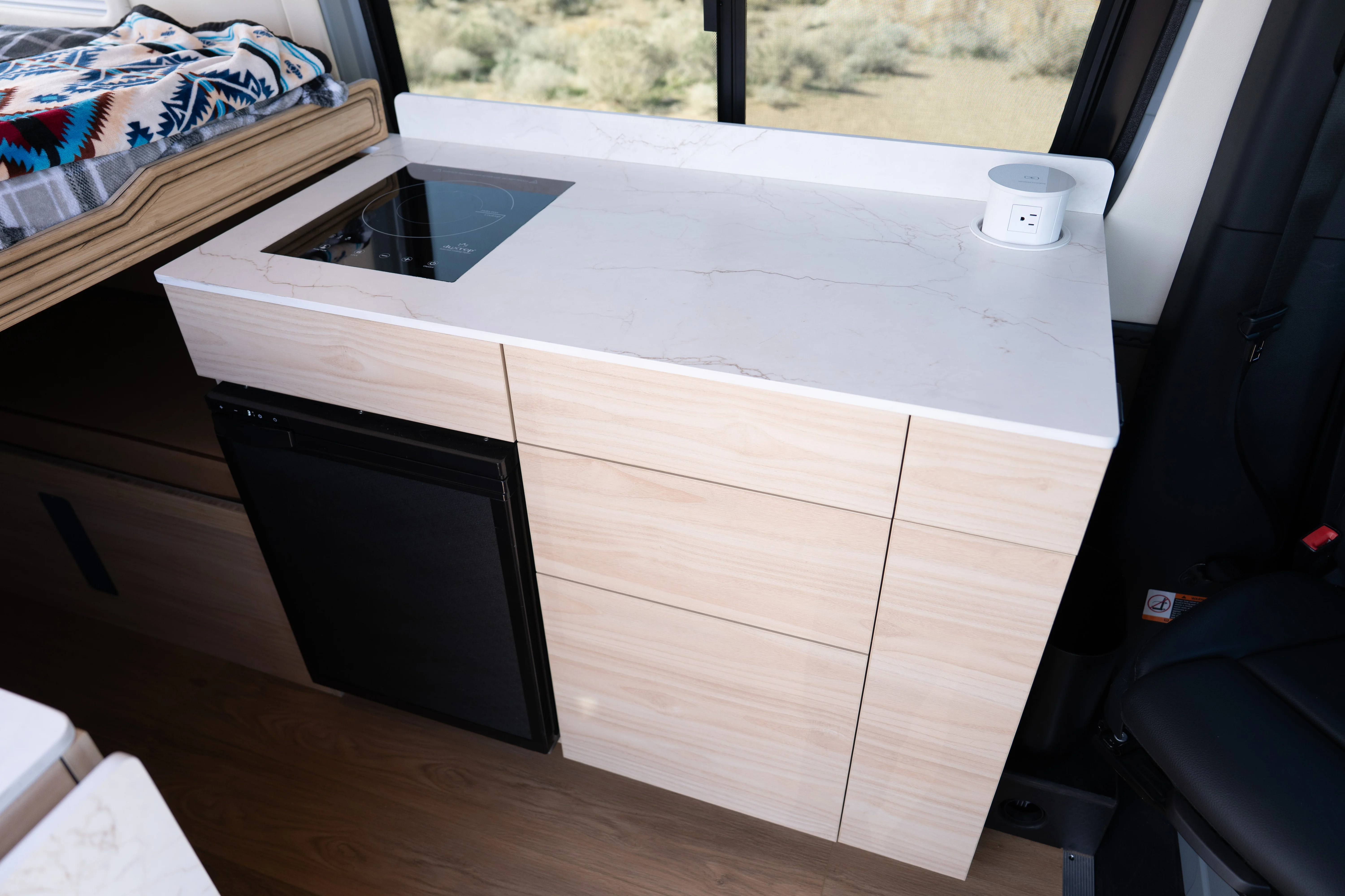 AWD Sprinter SV Scout - "AquaVan" - Image 14