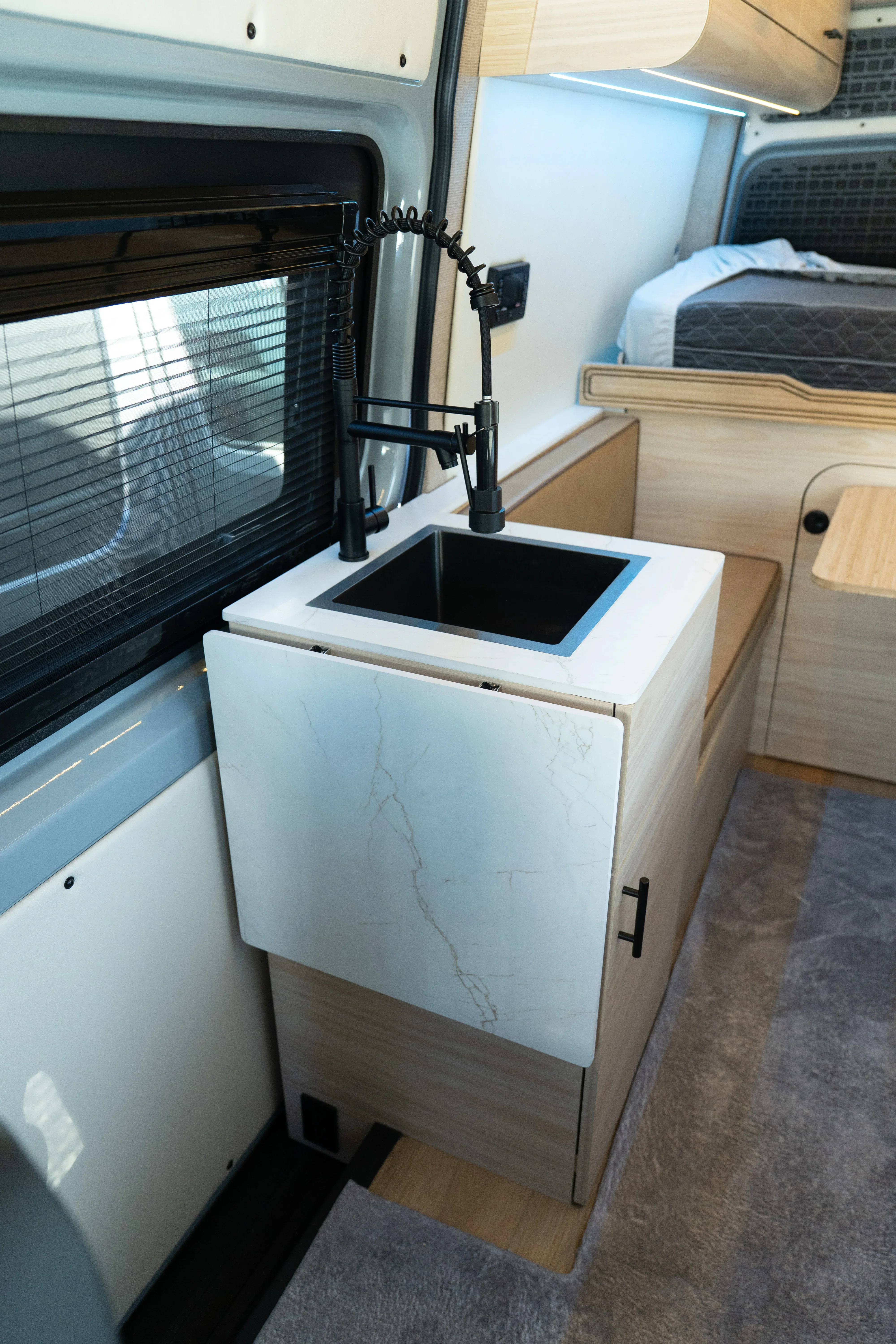 AWD Sprinter SV Scout - "AquaVan" - Image 15