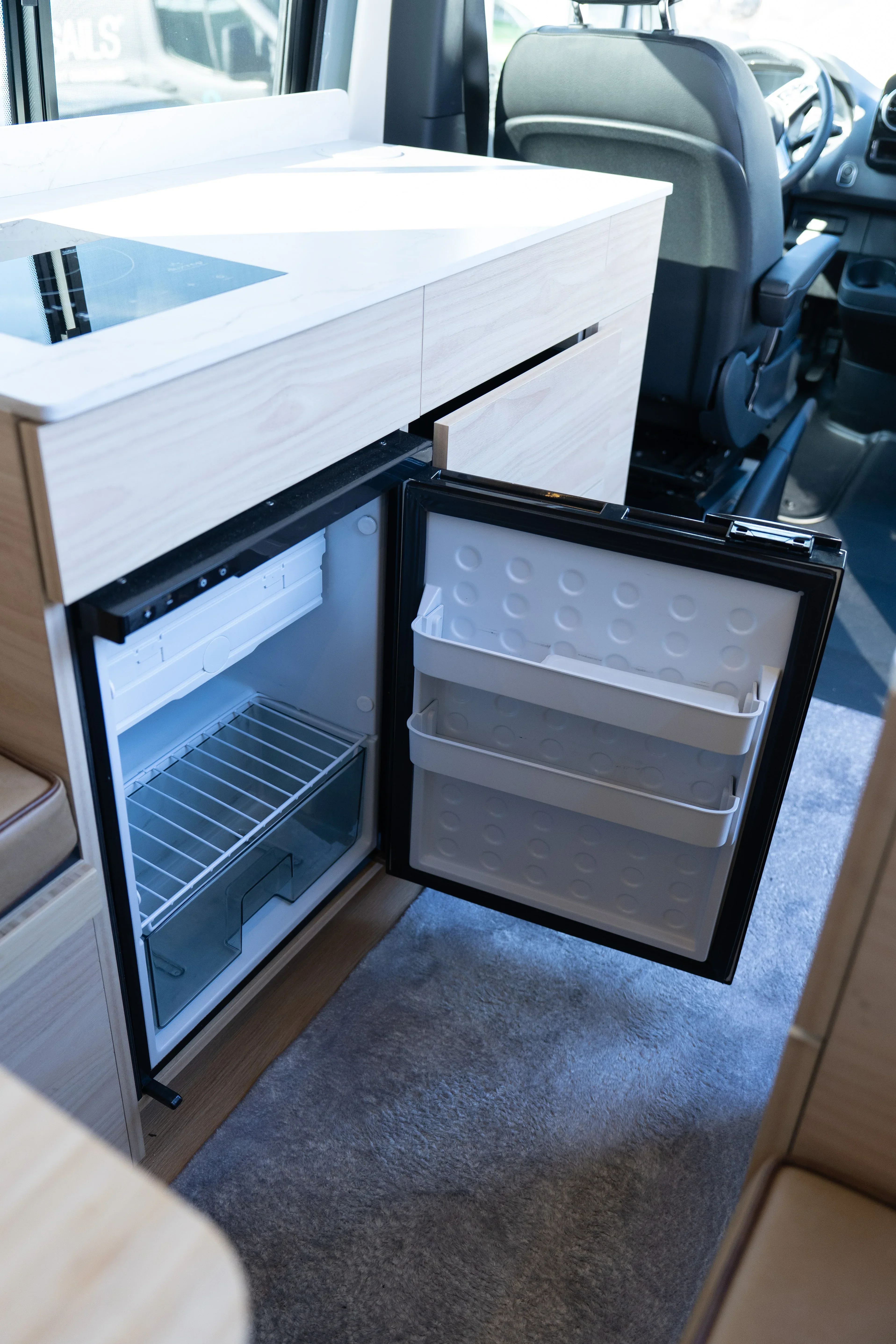 AWD Sprinter SV Scout - "AquaVan" - Image 17