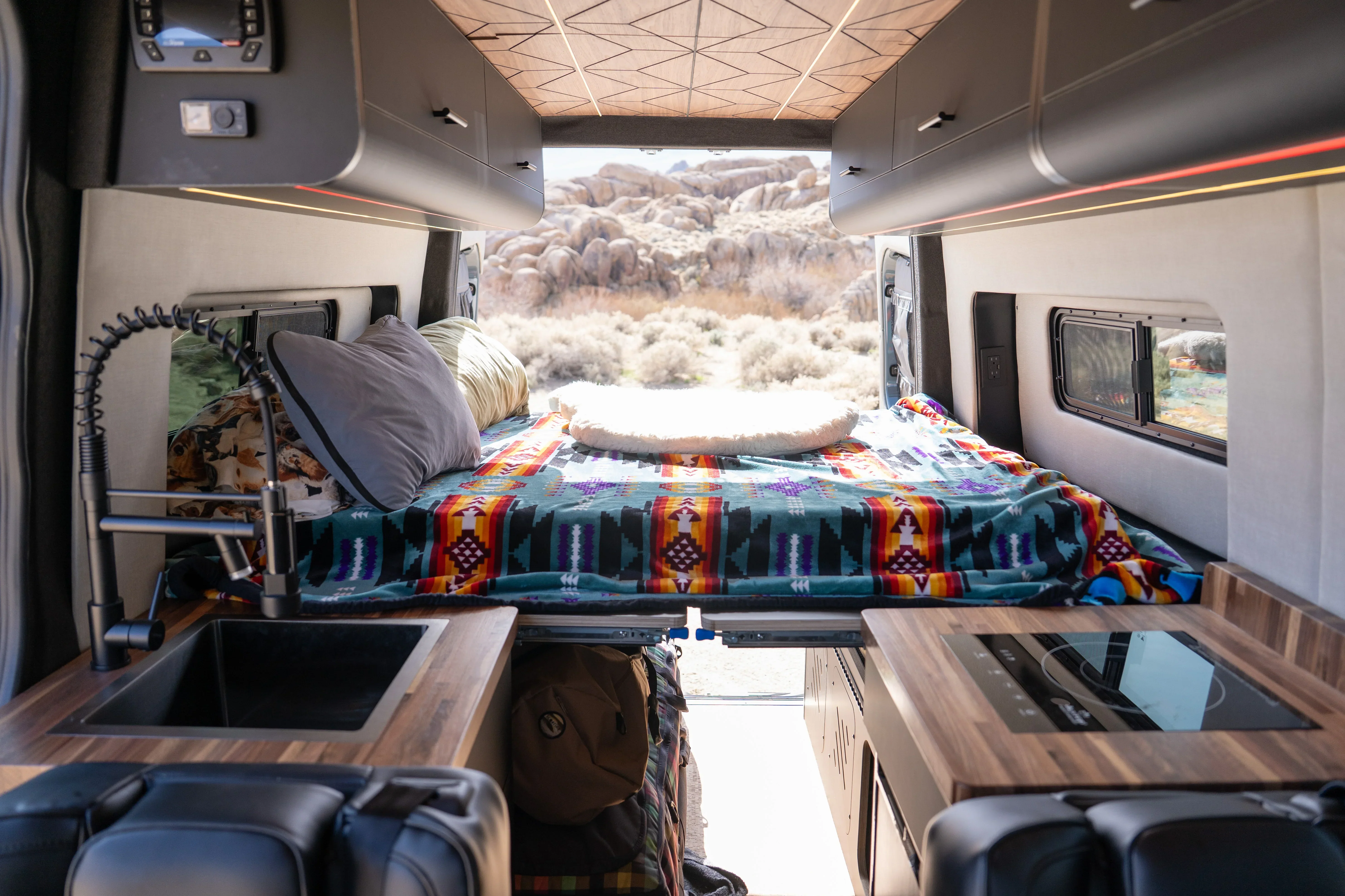 AWD Sprinter Captain Quarters - "Antonio VANderas" - Image 12