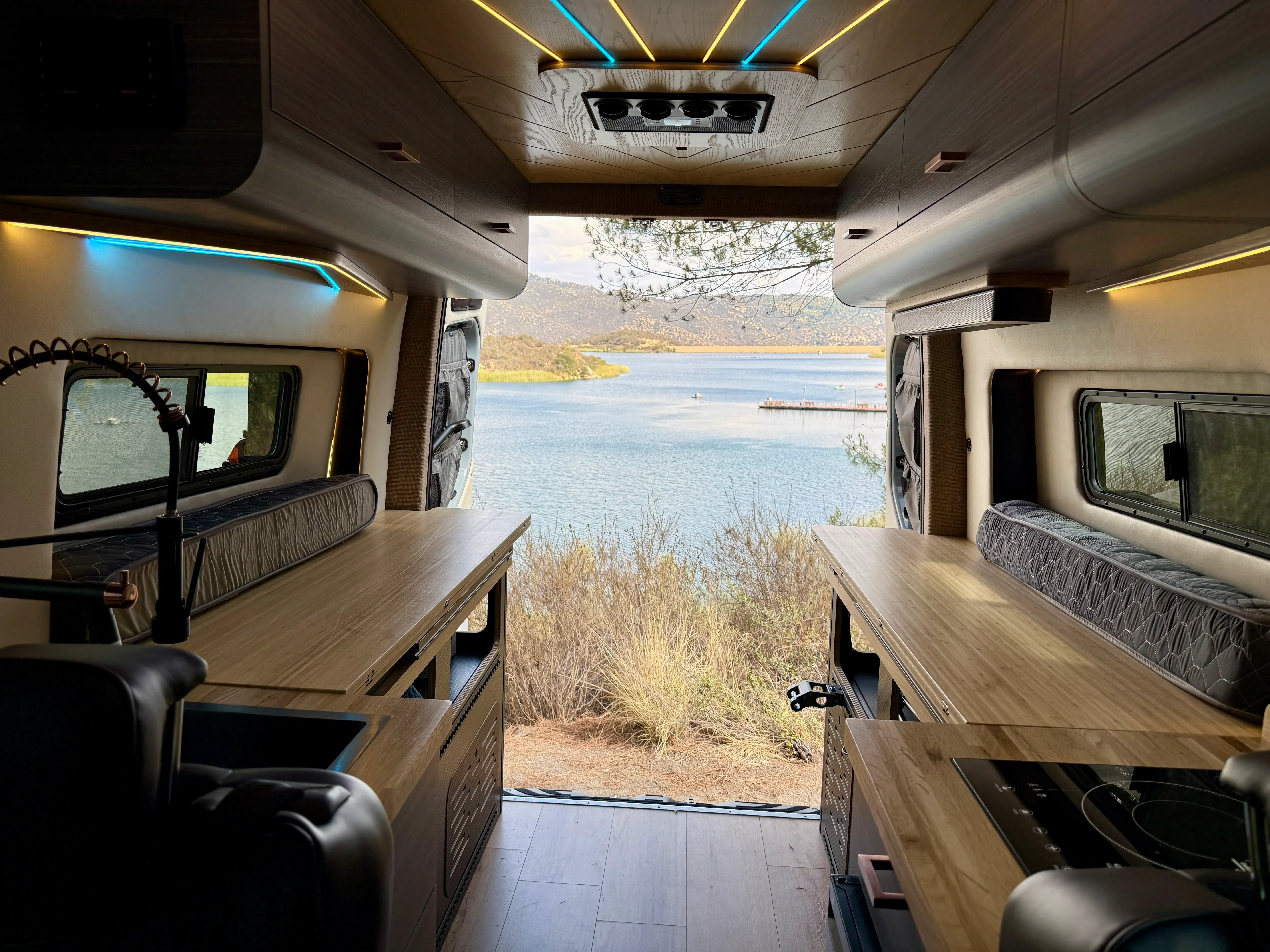 Captain Quarters - AWD Sprinter - "NirVANa" - Image 14