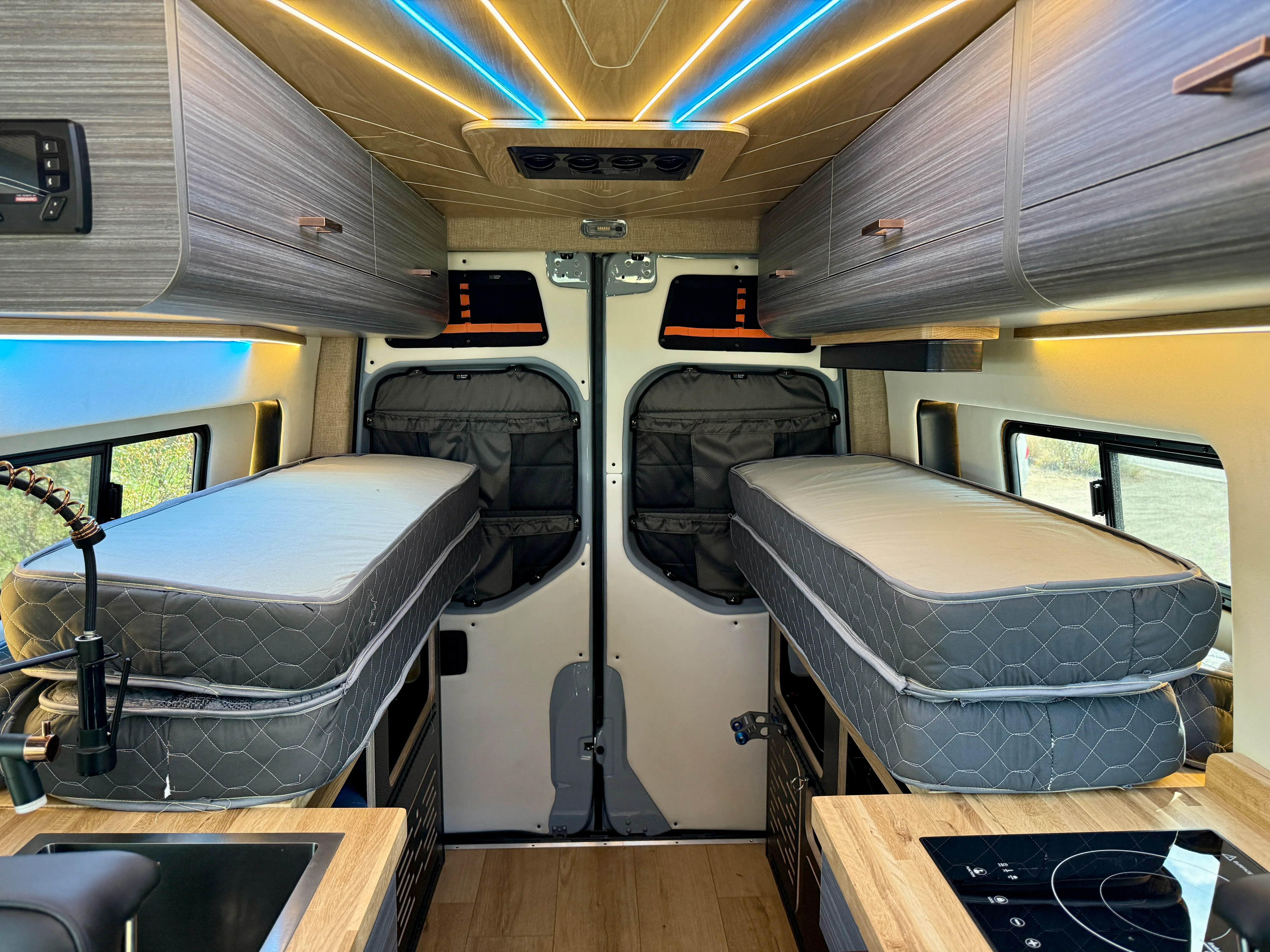 Captain Quarters - AWD Sprinter - "NirVANa" - Image 17