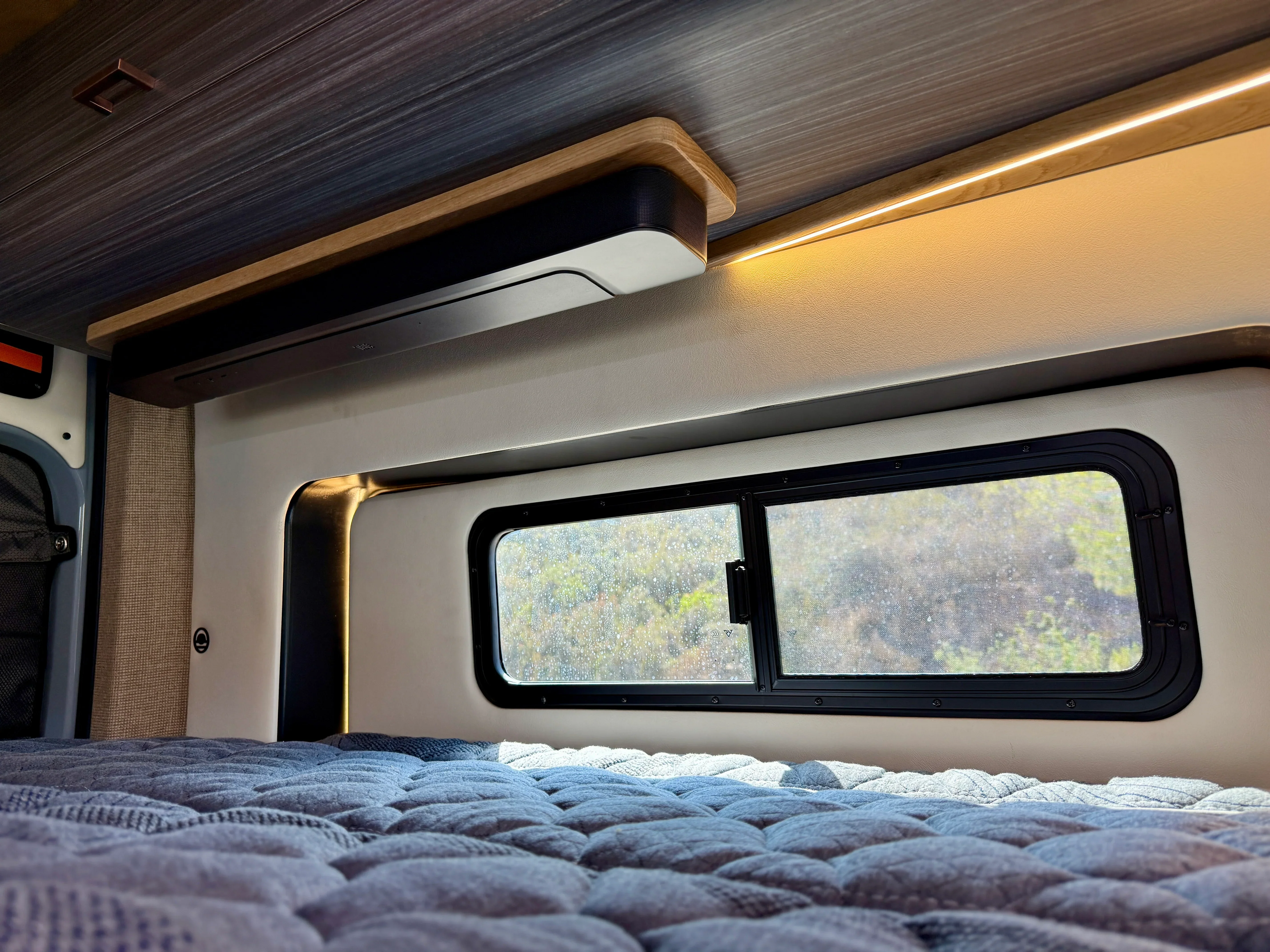 Captain Quarters - AWD Sprinter - "NirVANa" - Image 21