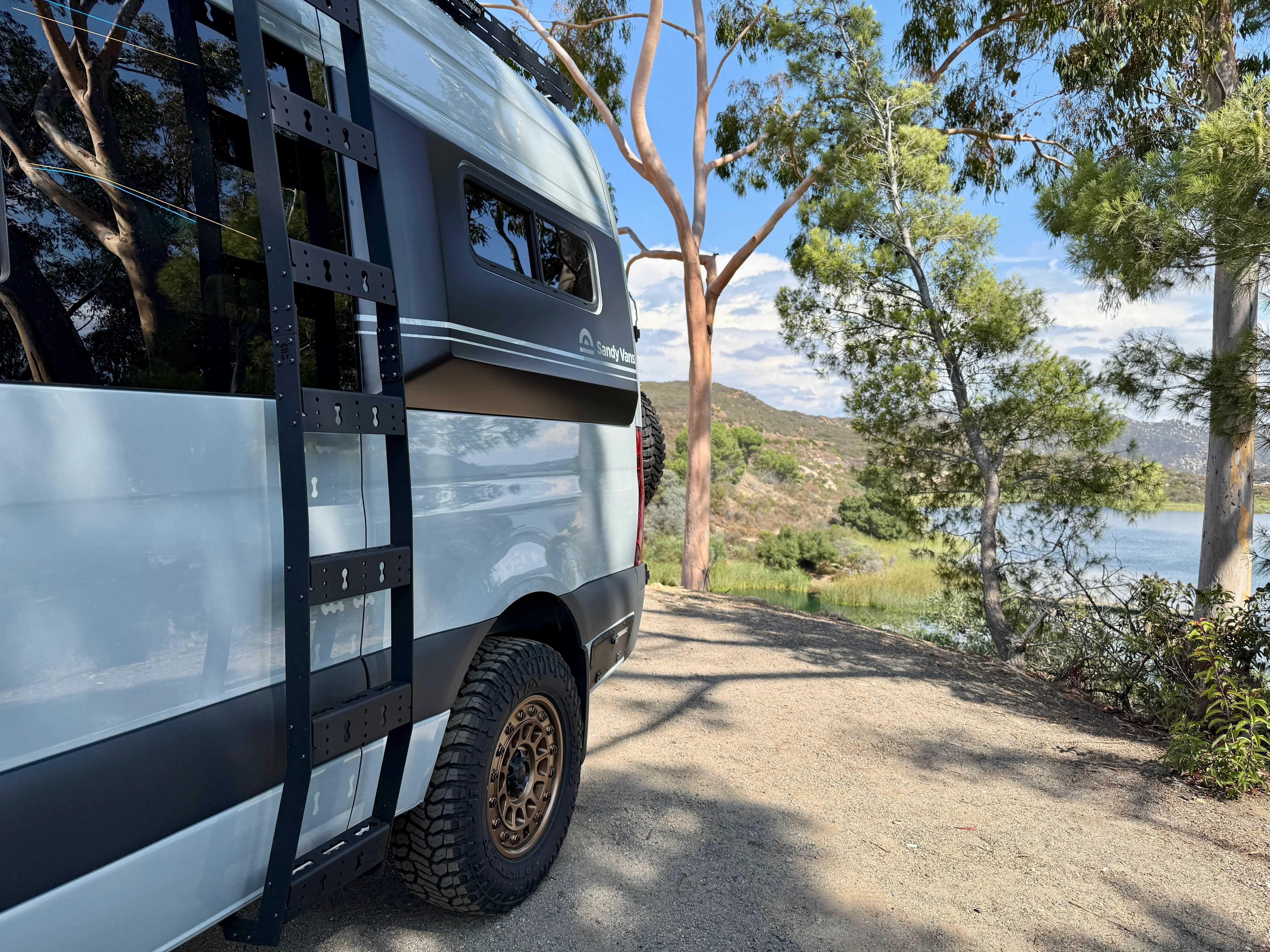 Captain Quarters - AWD Sprinter - "NirVANa" - Image 29