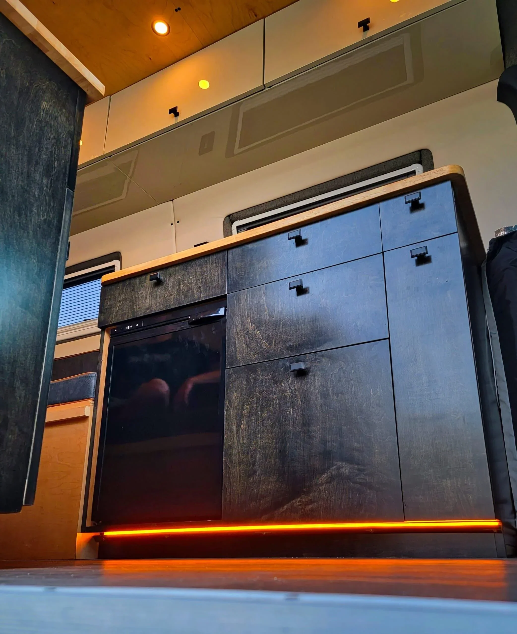 Jackie Van - Image 3