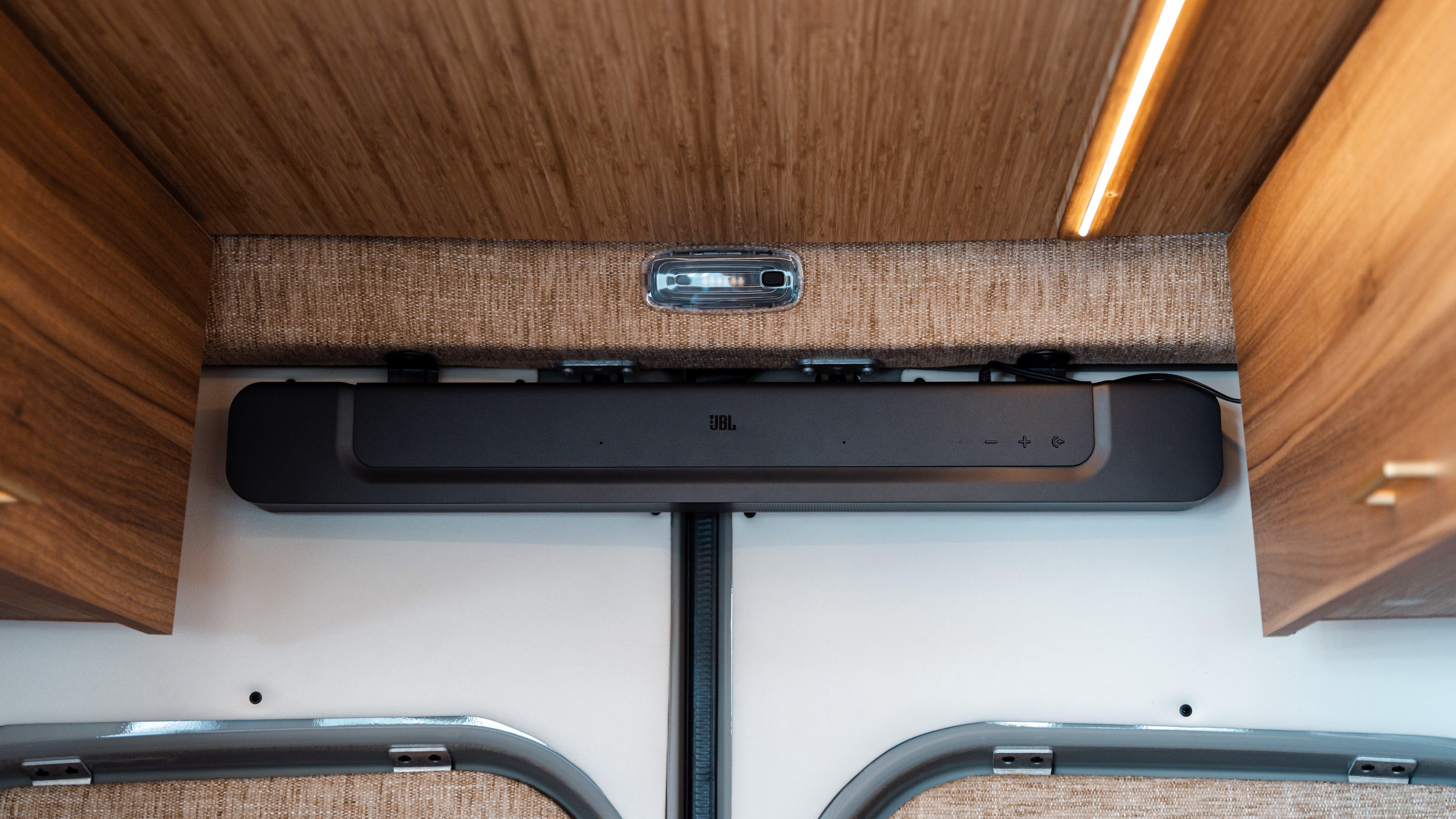 Jennifer Vaniston - Image 17