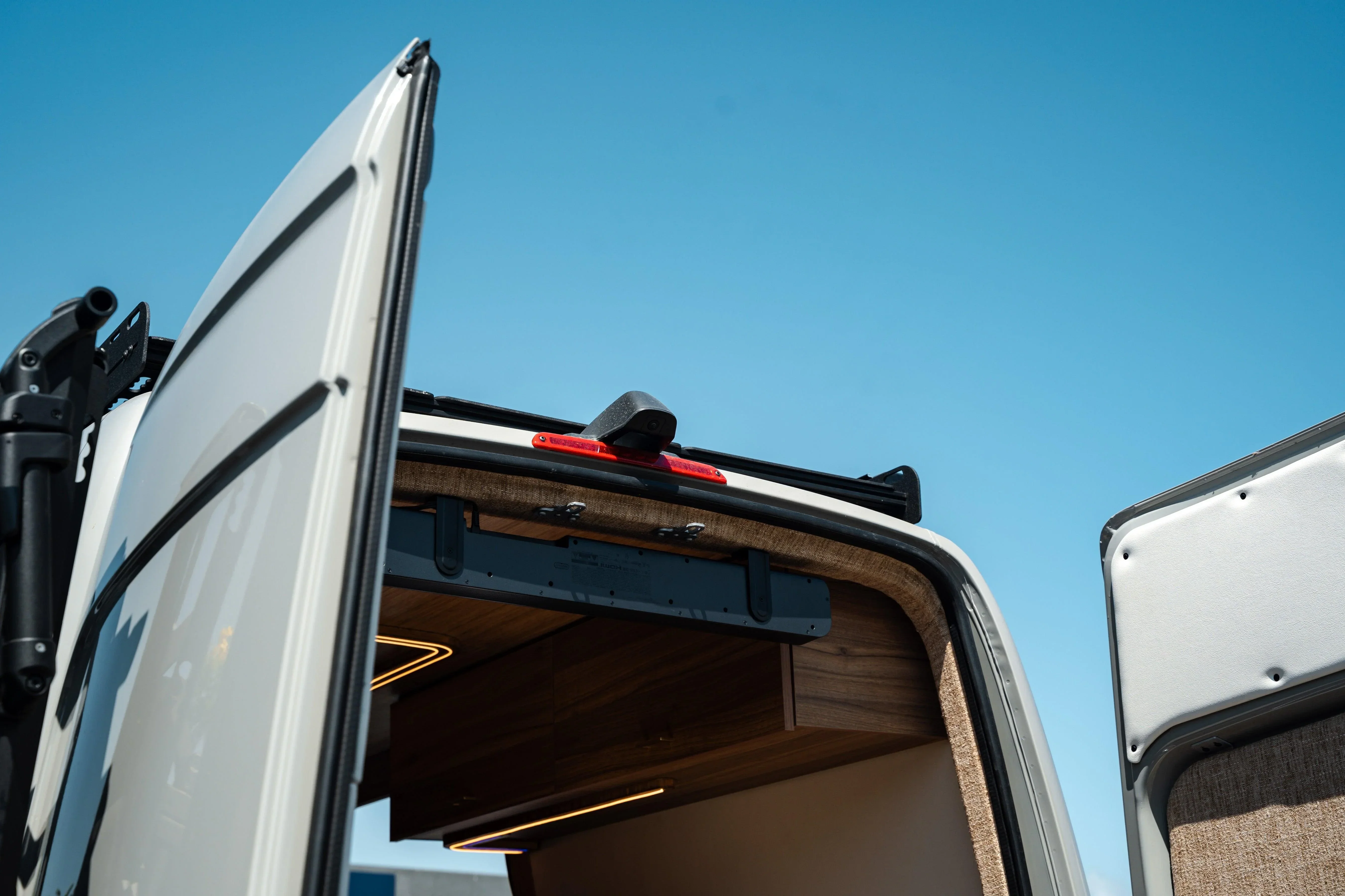 Jennifer Vaniston - Image 24