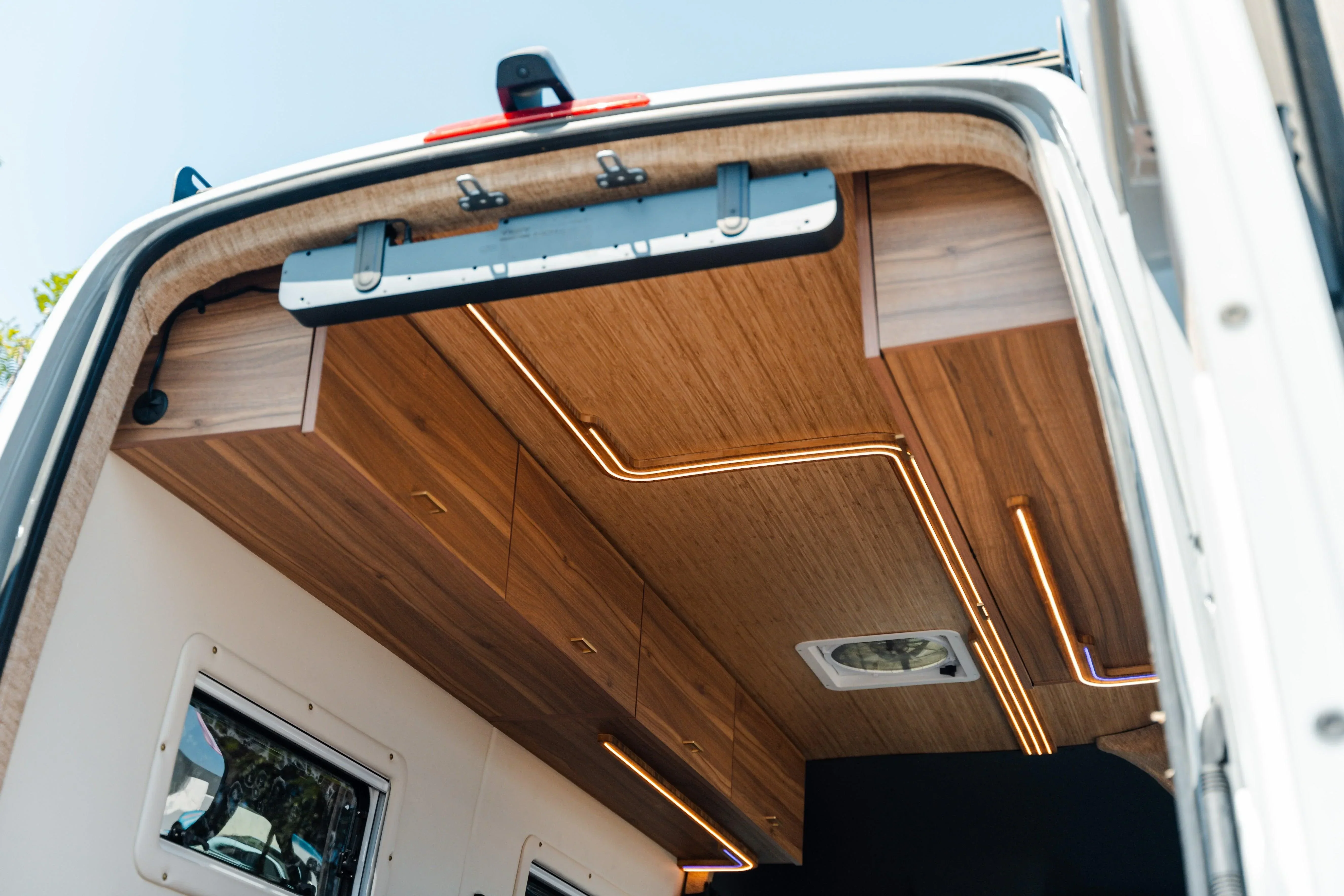 Jennifer Vaniston - Image 4