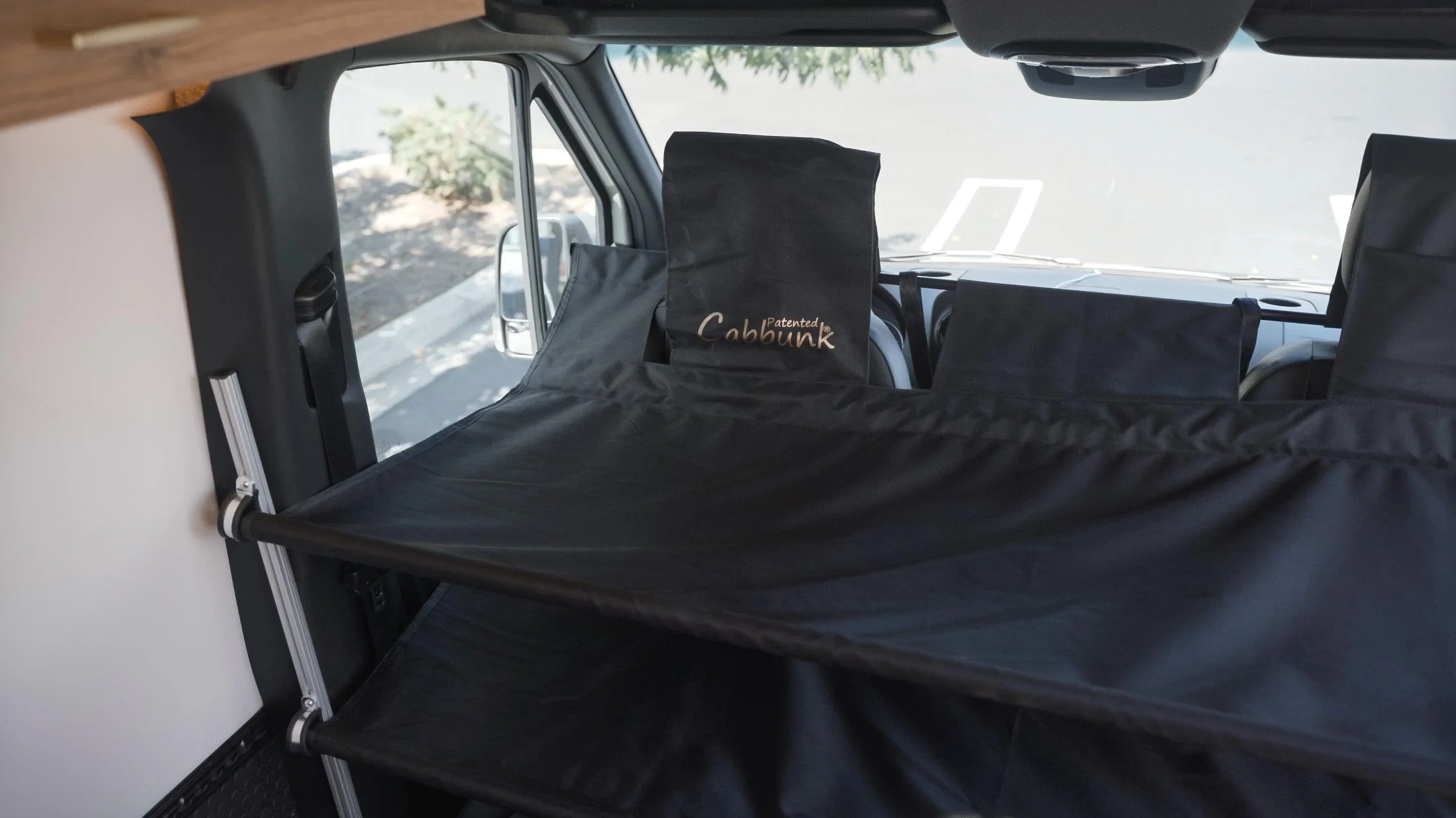 Jennifer Vaniston - Image 7