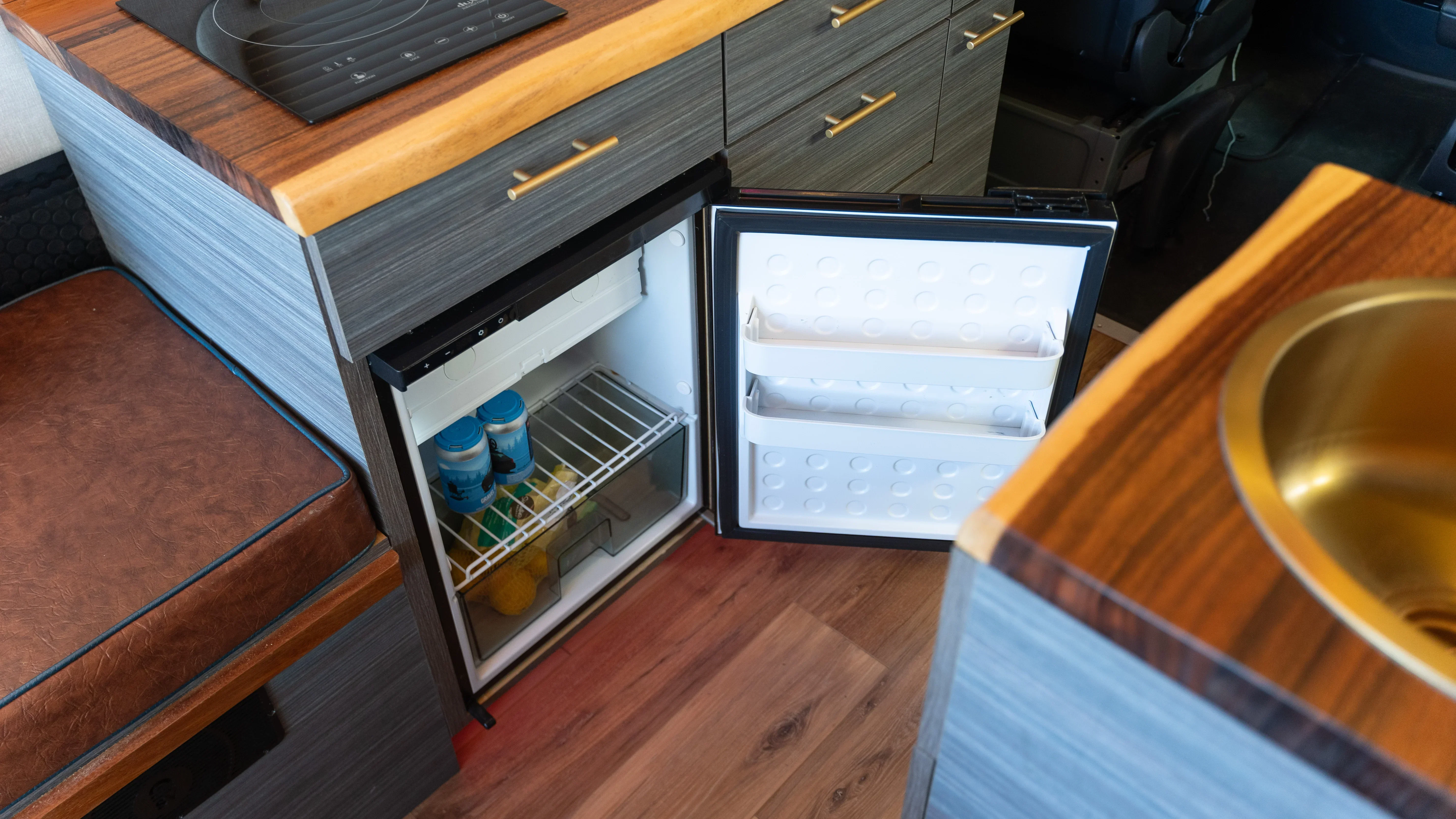 AWD Sprinter Social - "Lt Van Taylor" - Image 14