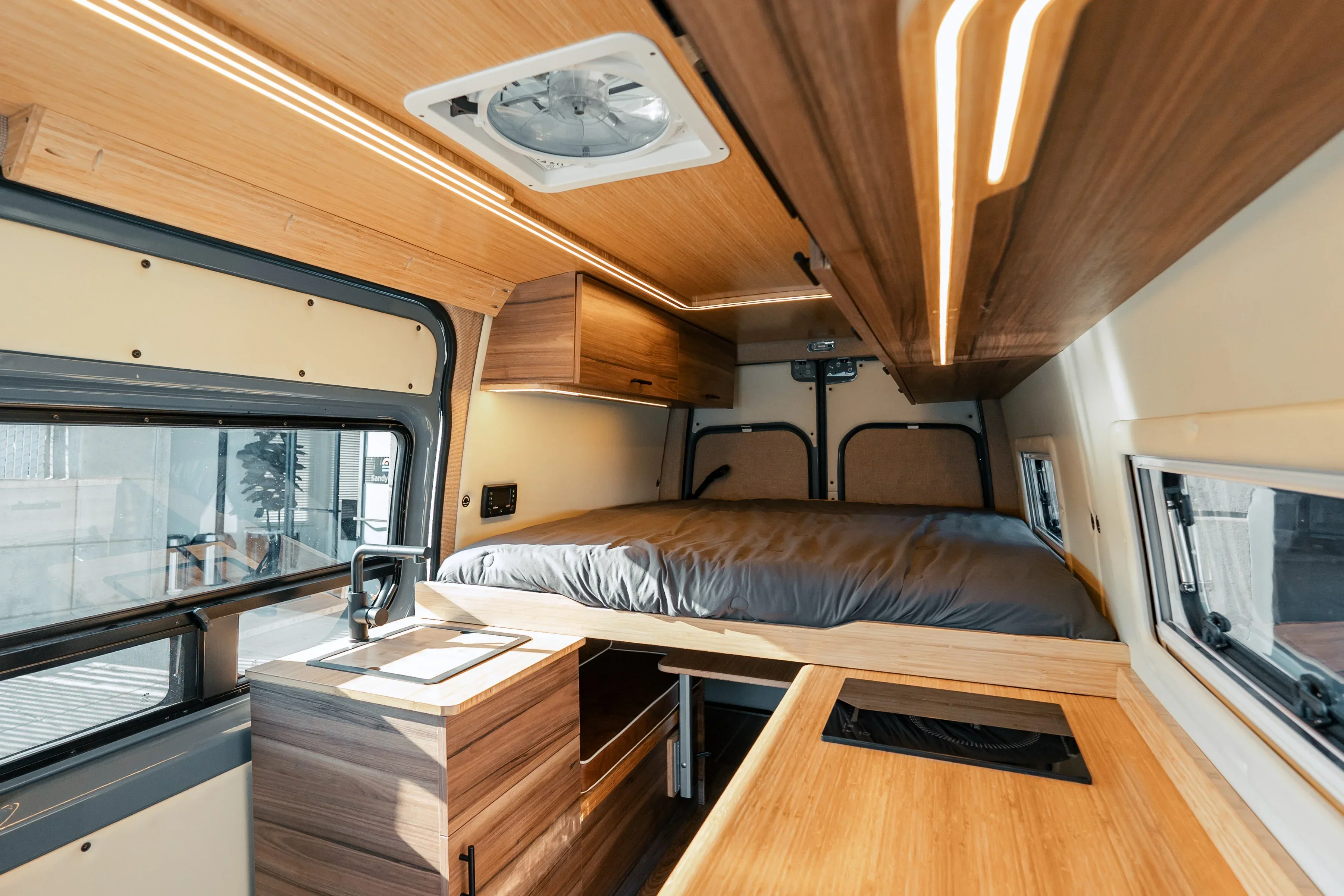 Matt DaVAN - 2023 RWD Sprinter - Image 15