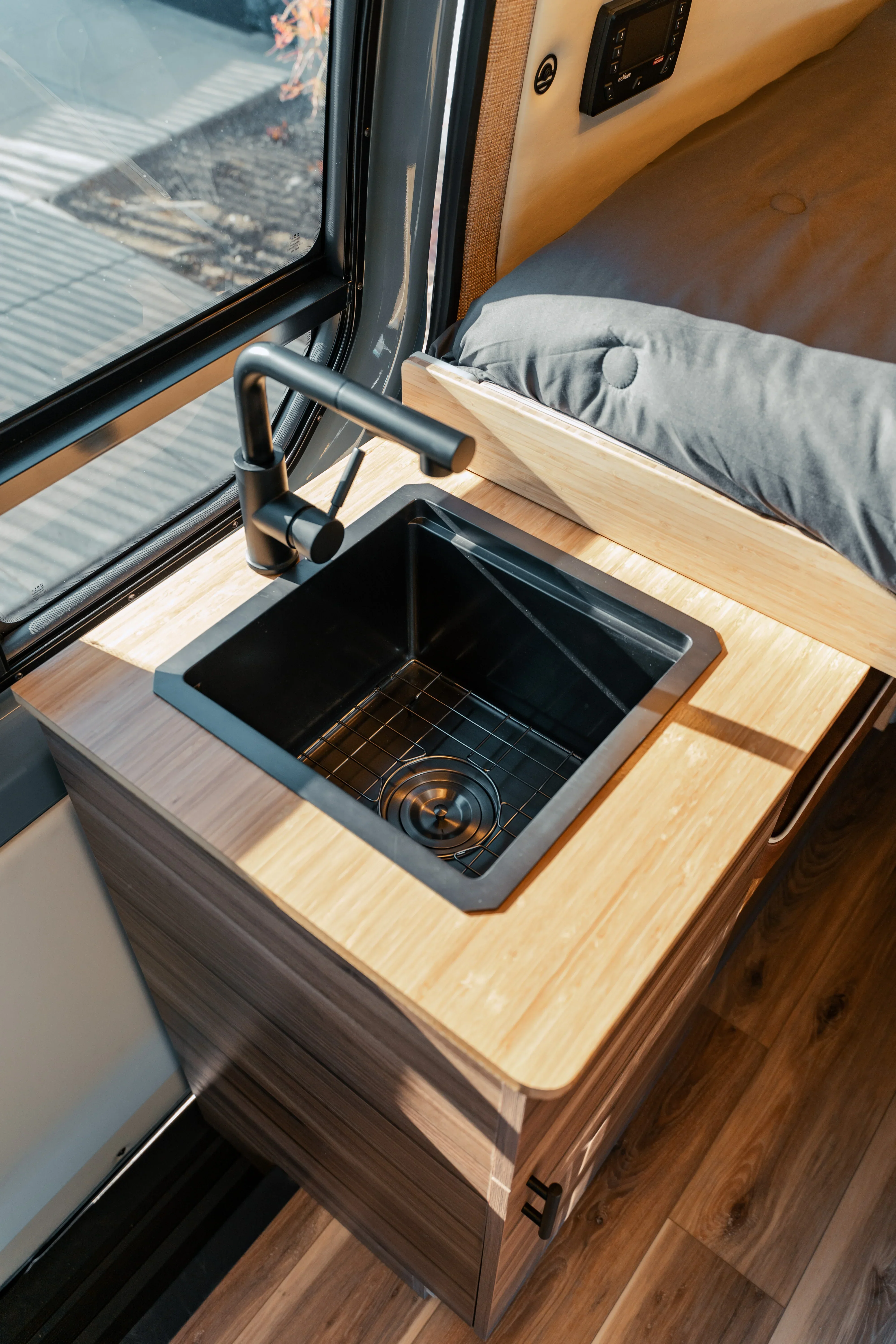 Matt DaVAN - 2023 RWD Sprinter - Image 16