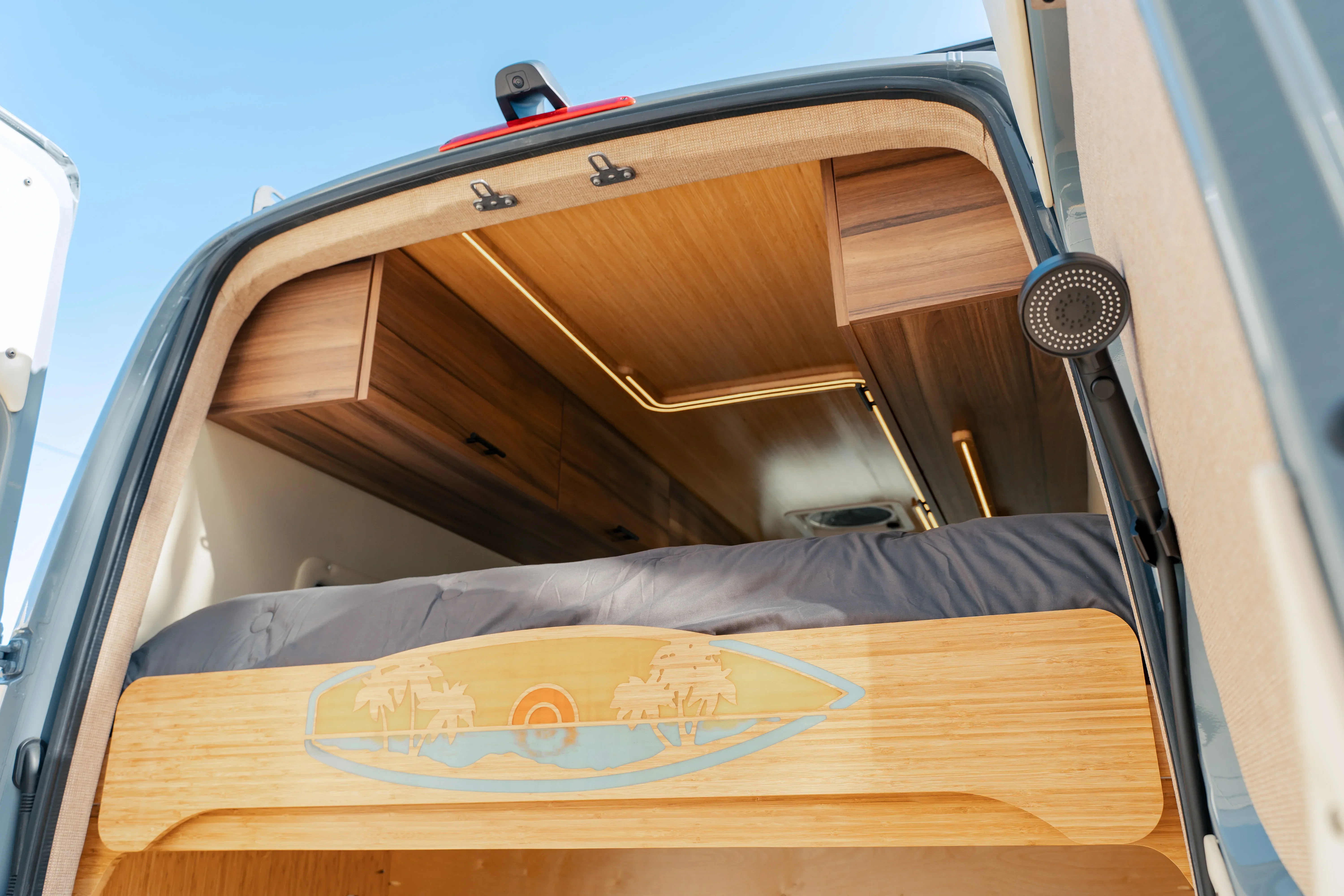 Matt DaVAN - 2023 RWD Sprinter - Image 7