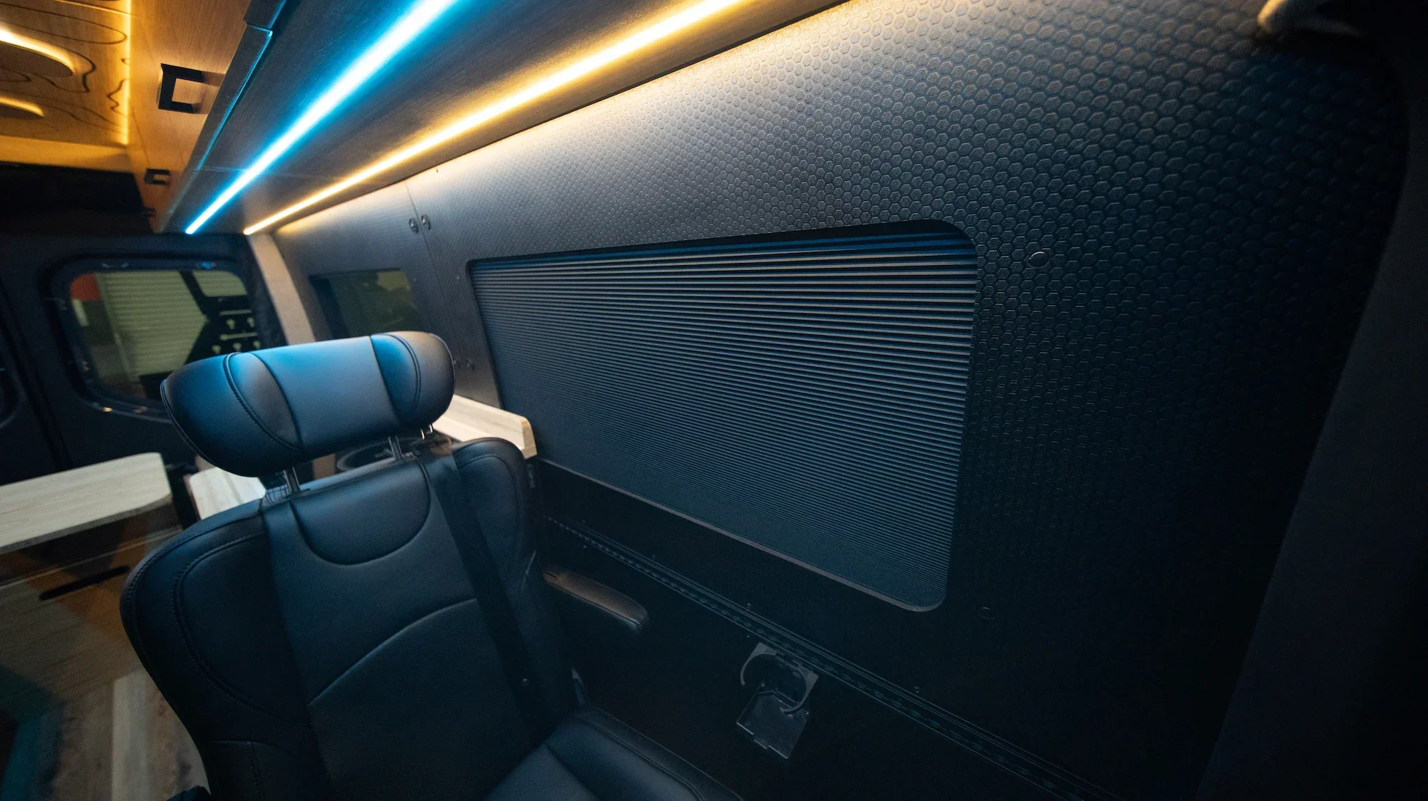 Captain Quarters - AWD Sprinter - "VANdalf the Grey" - Image 7