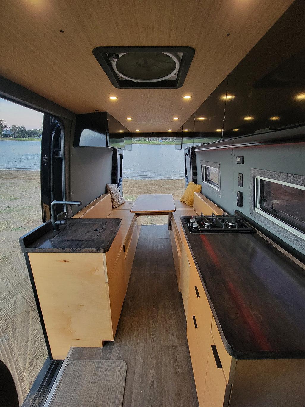 Morgan FreeVan - Image 3