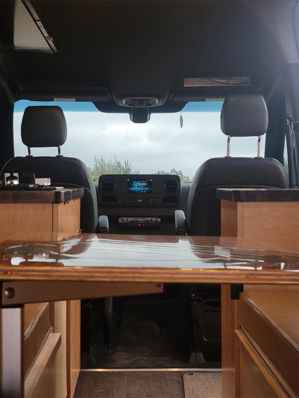 Morgan FreeVan - Image 7