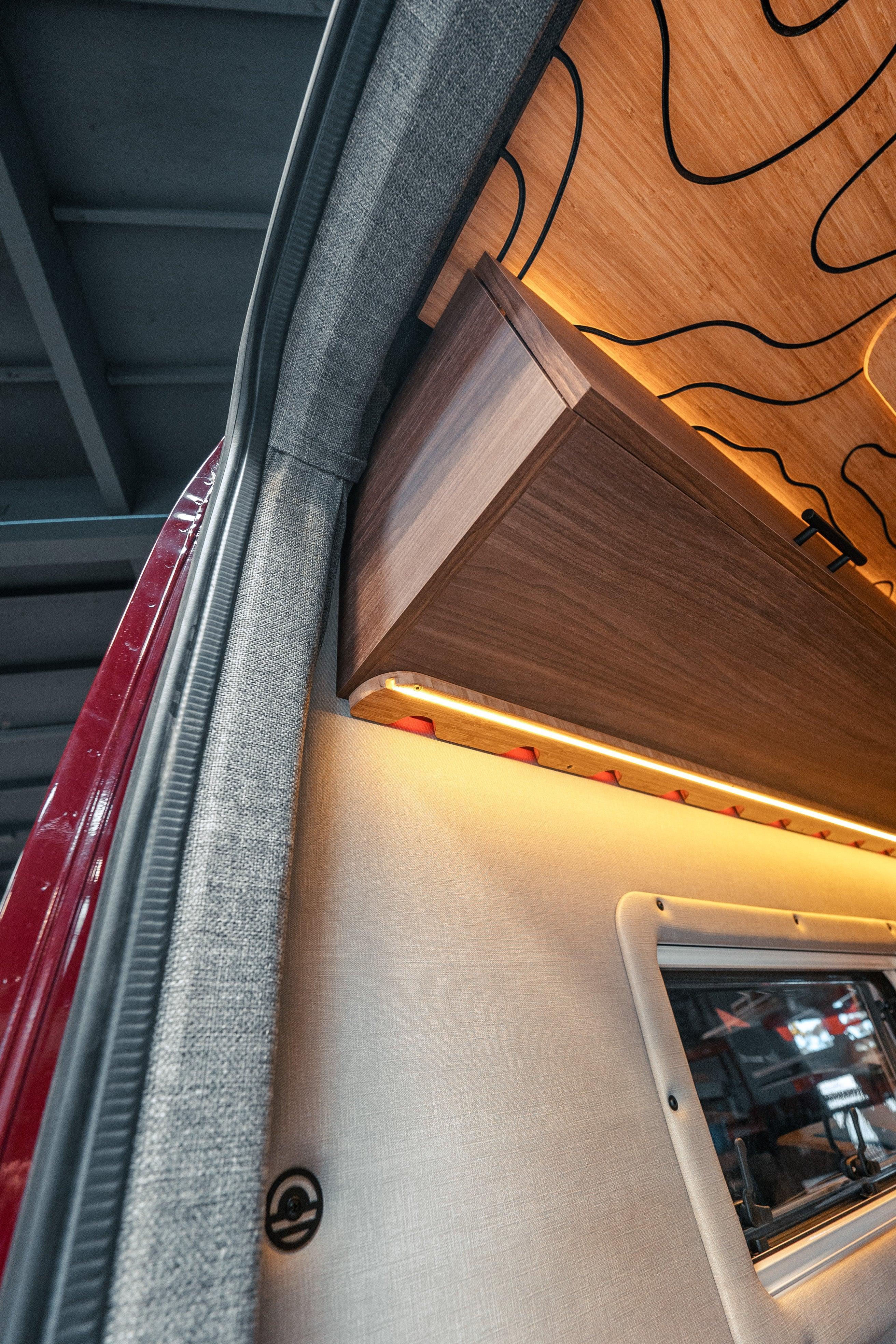 REDARC Show Rig - "Steve IrVAN" - Image 31