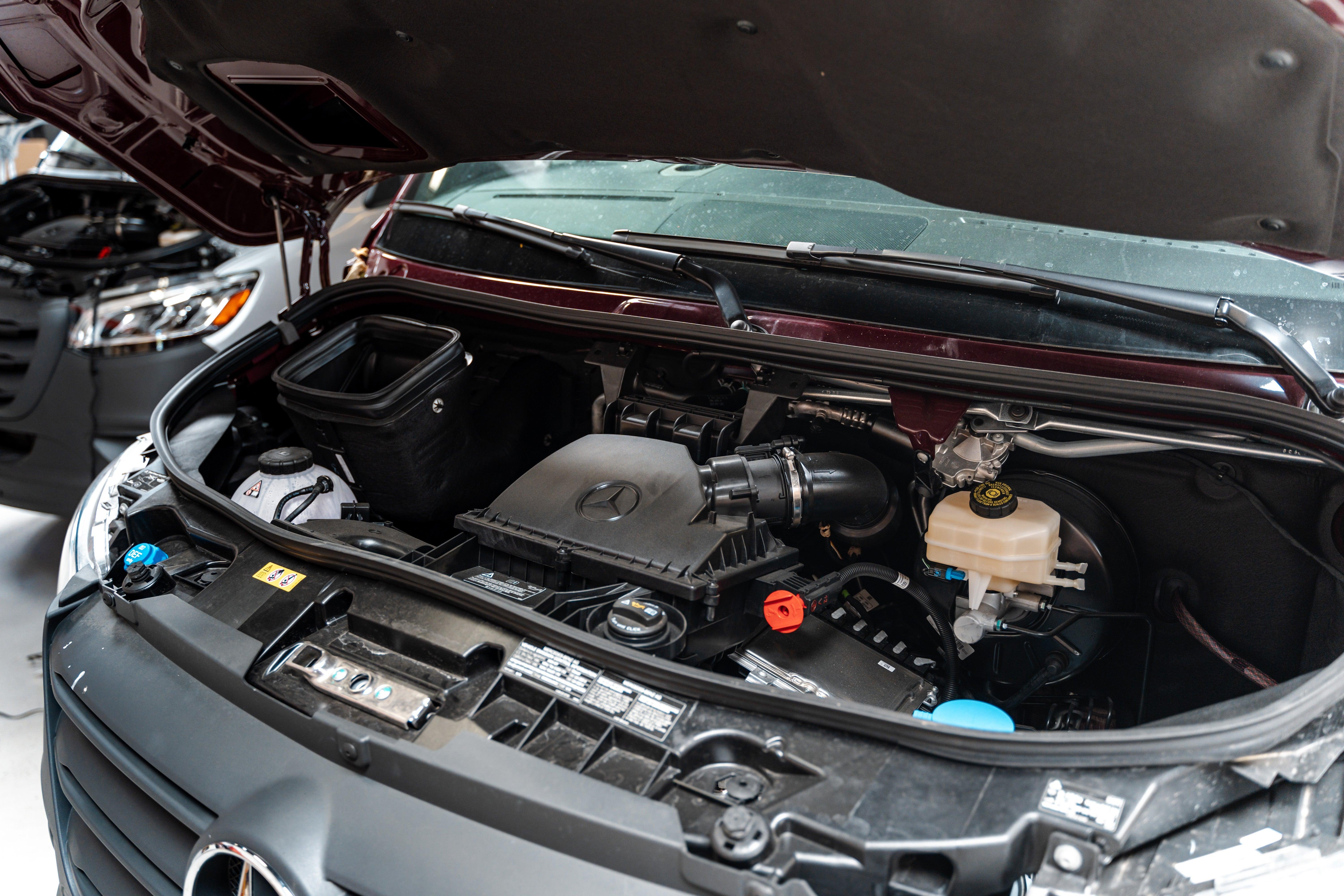 REDARC Show Rig - "Steve IrVAN" - Image 39