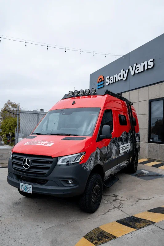 REDARC Show Rig - "Steve IrVAN" - Image 4