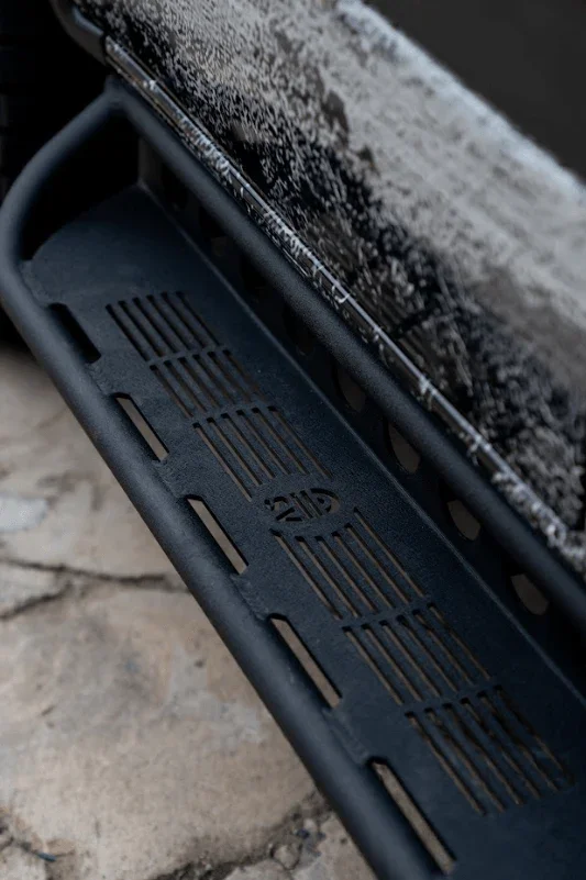 REDARC Show Rig - "Steve IrVAN" - Image 8