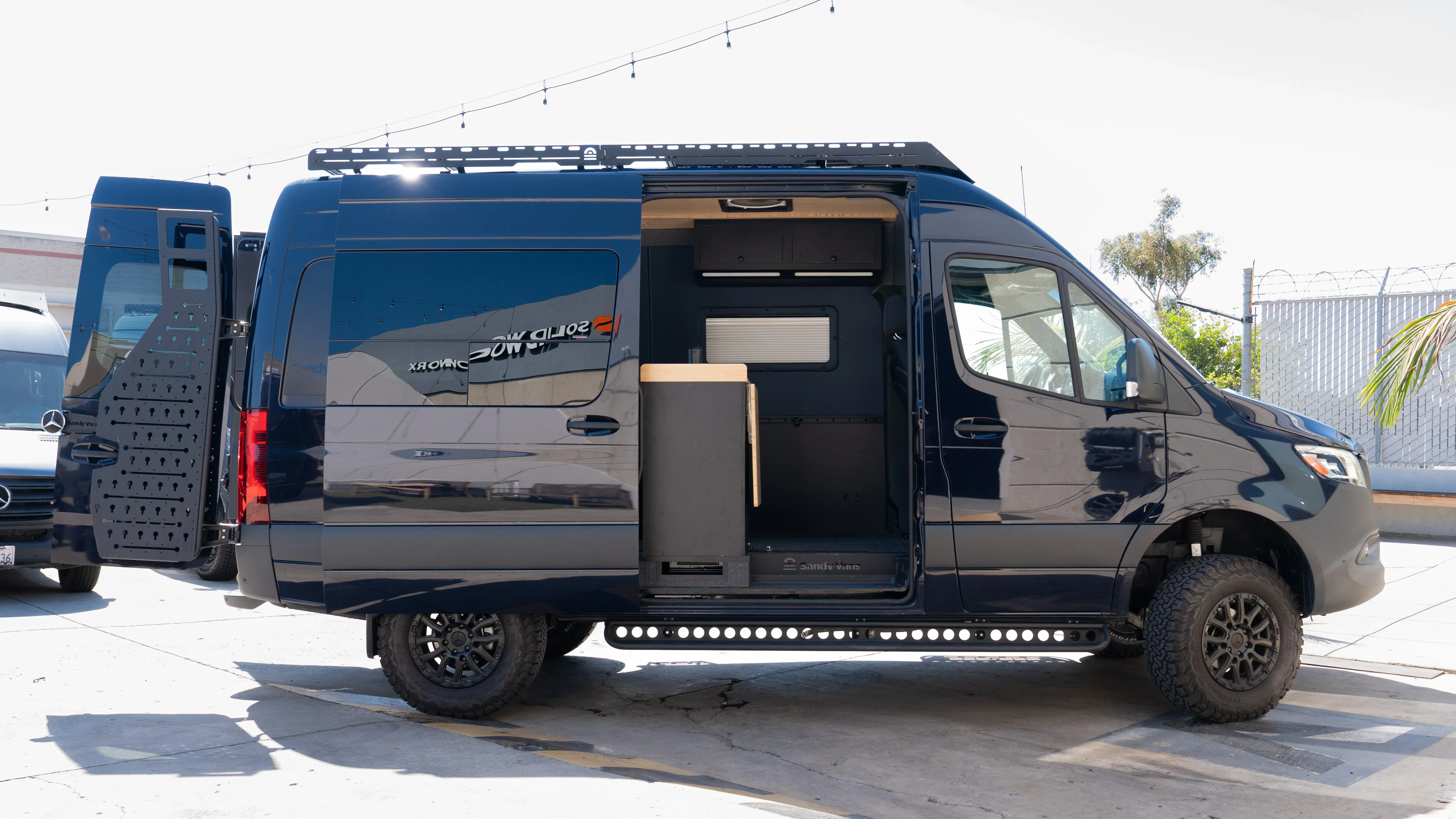 Sandy Sunday - BONES BUILD - Image 10