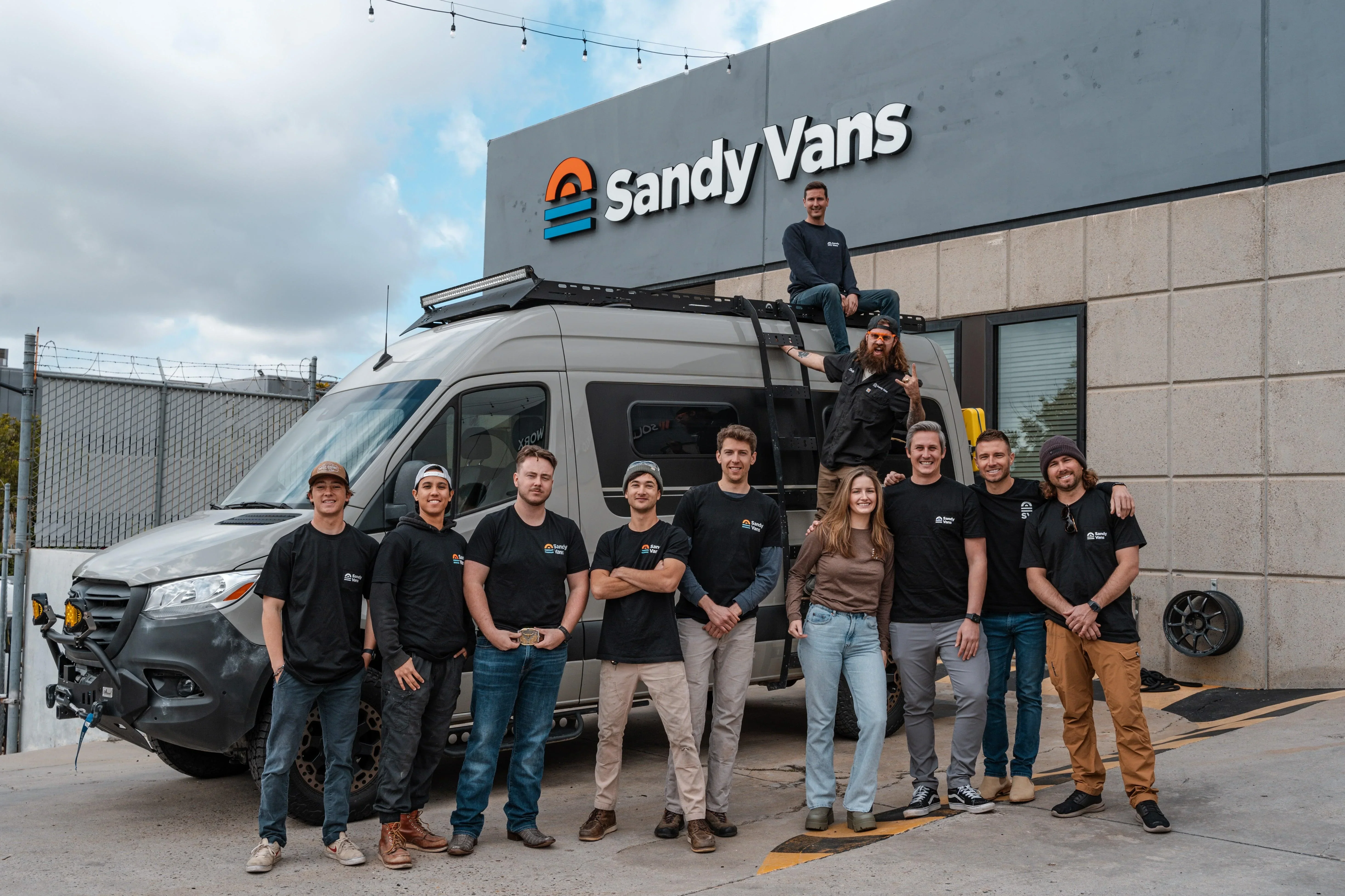 Sandy Vans "Builder" Hat - Image 11