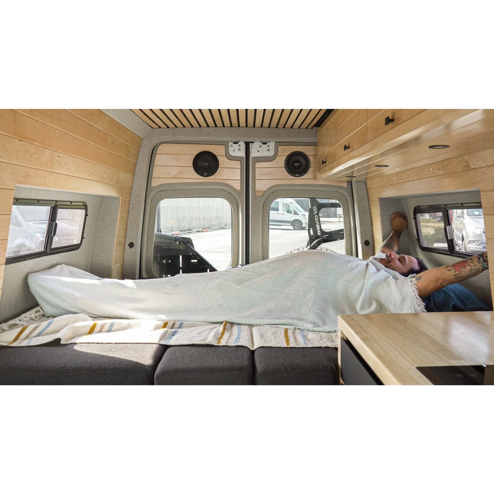 Sprinter Bump out Capsules - Image 5