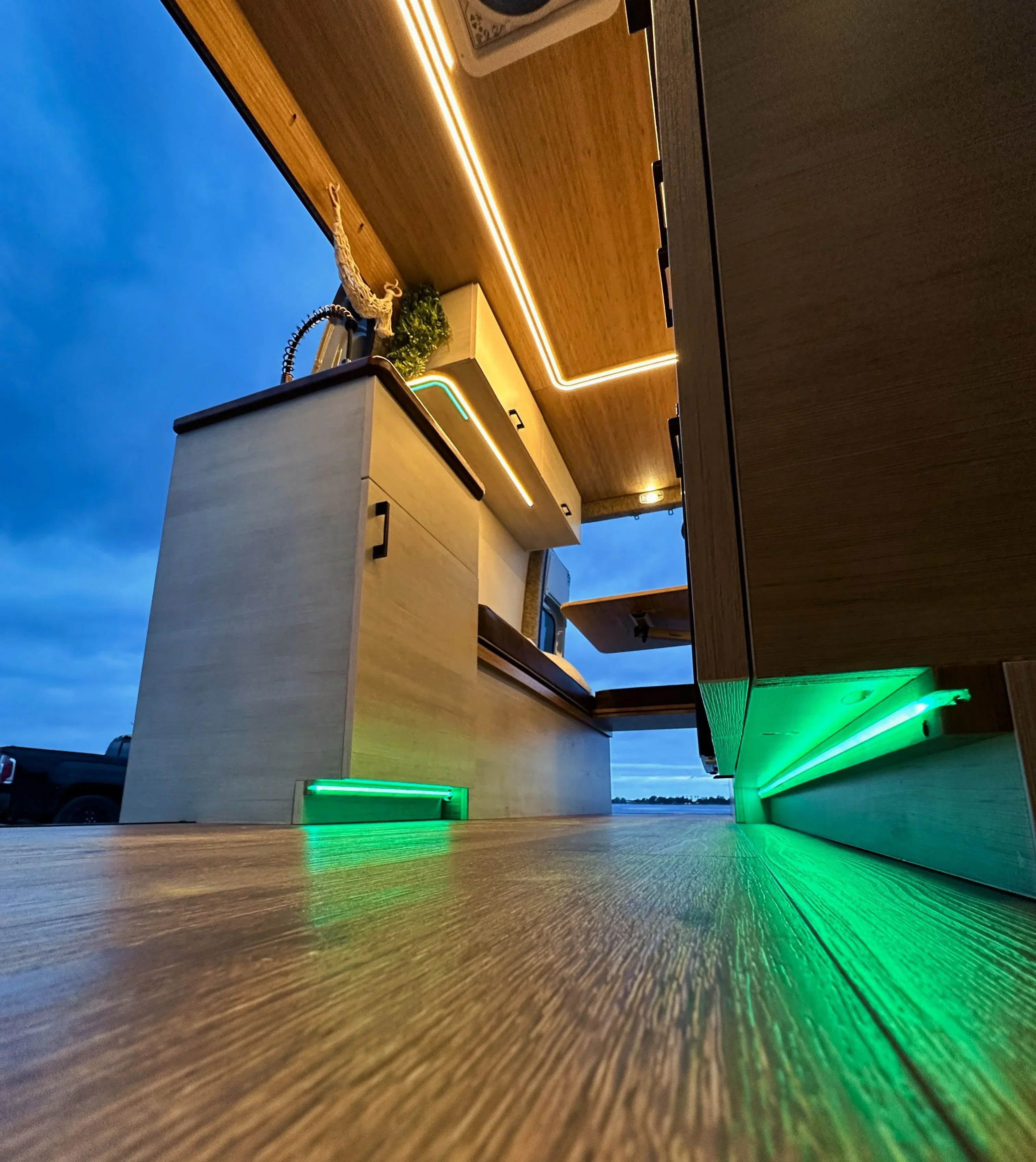 Sunset LED Strip Lighting - Image 5