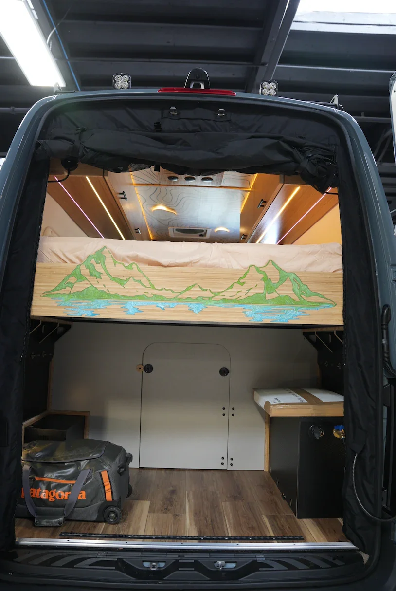 AWD Sprinter Scout - "Van Diego" - Image 24