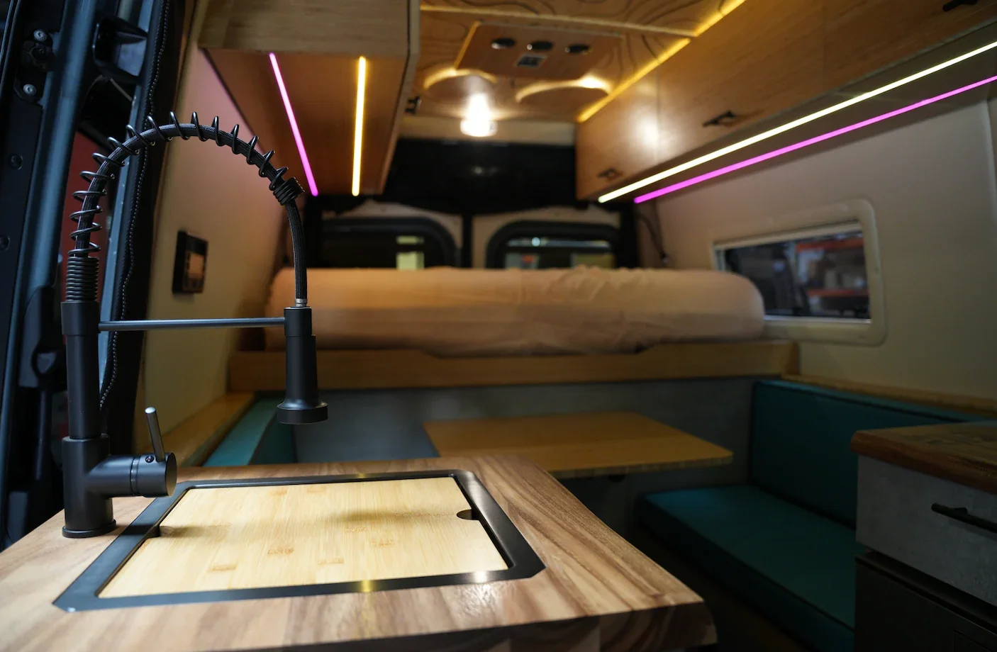 AWD Sprinter Scout - "Van Diego" - Image 28