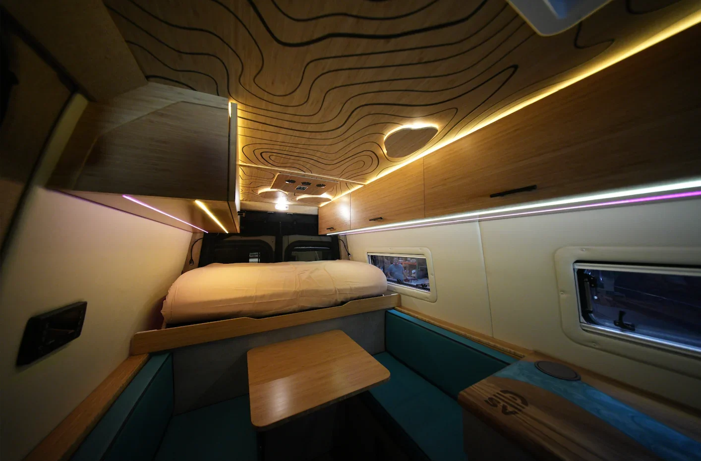 AWD Sprinter Scout - "Van Diego" - Image 7