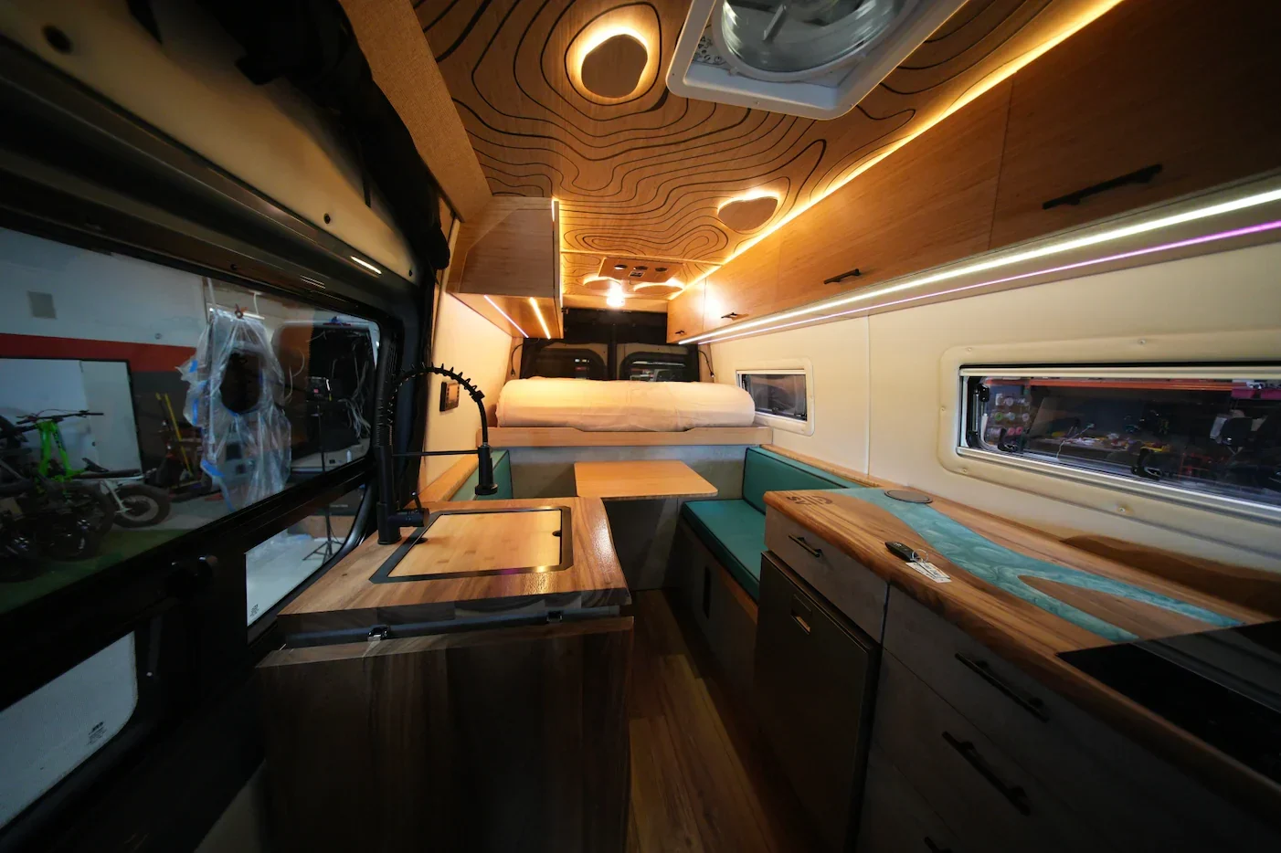 AWD Sprinter Scout - "Van Diego" - Image 8