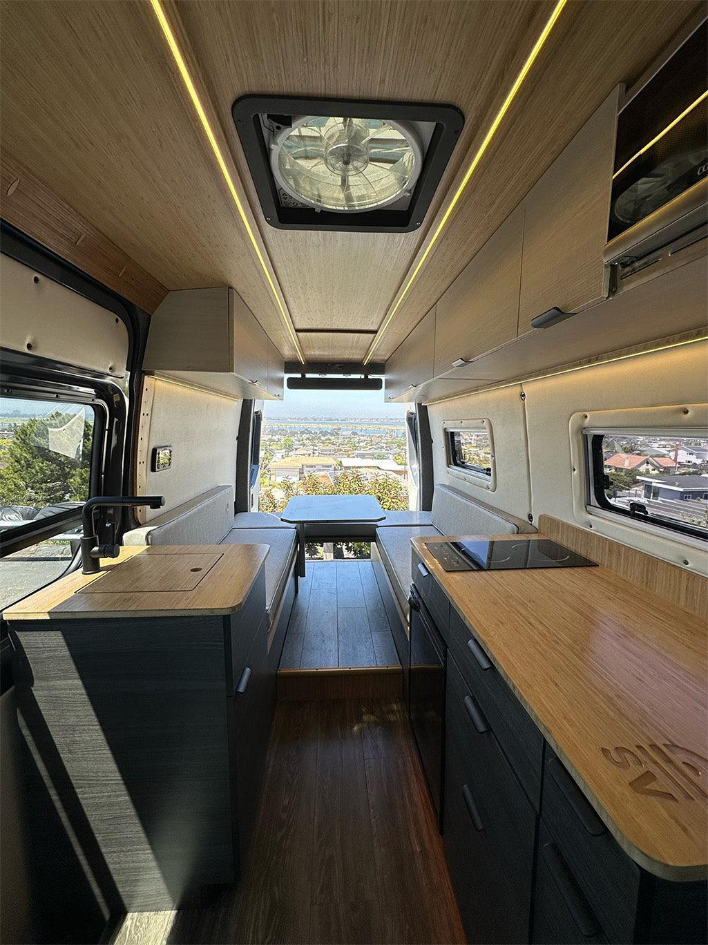 Vanet Jackson - Image 4