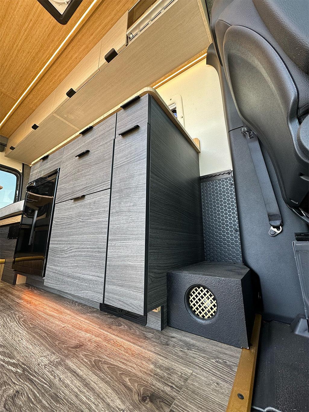 Vanet Jackson - Image 5