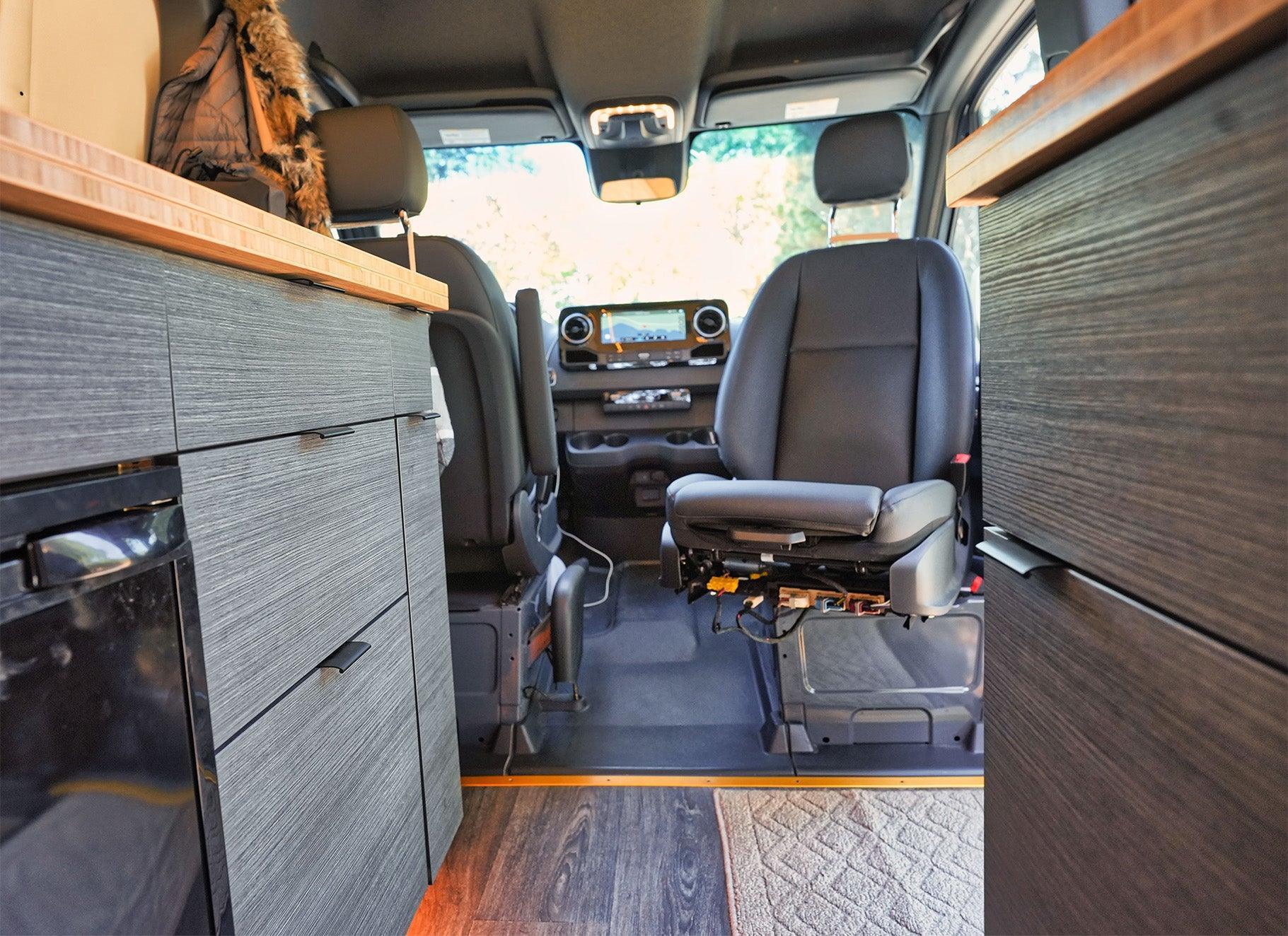 Vangelina Jolie - Image 5