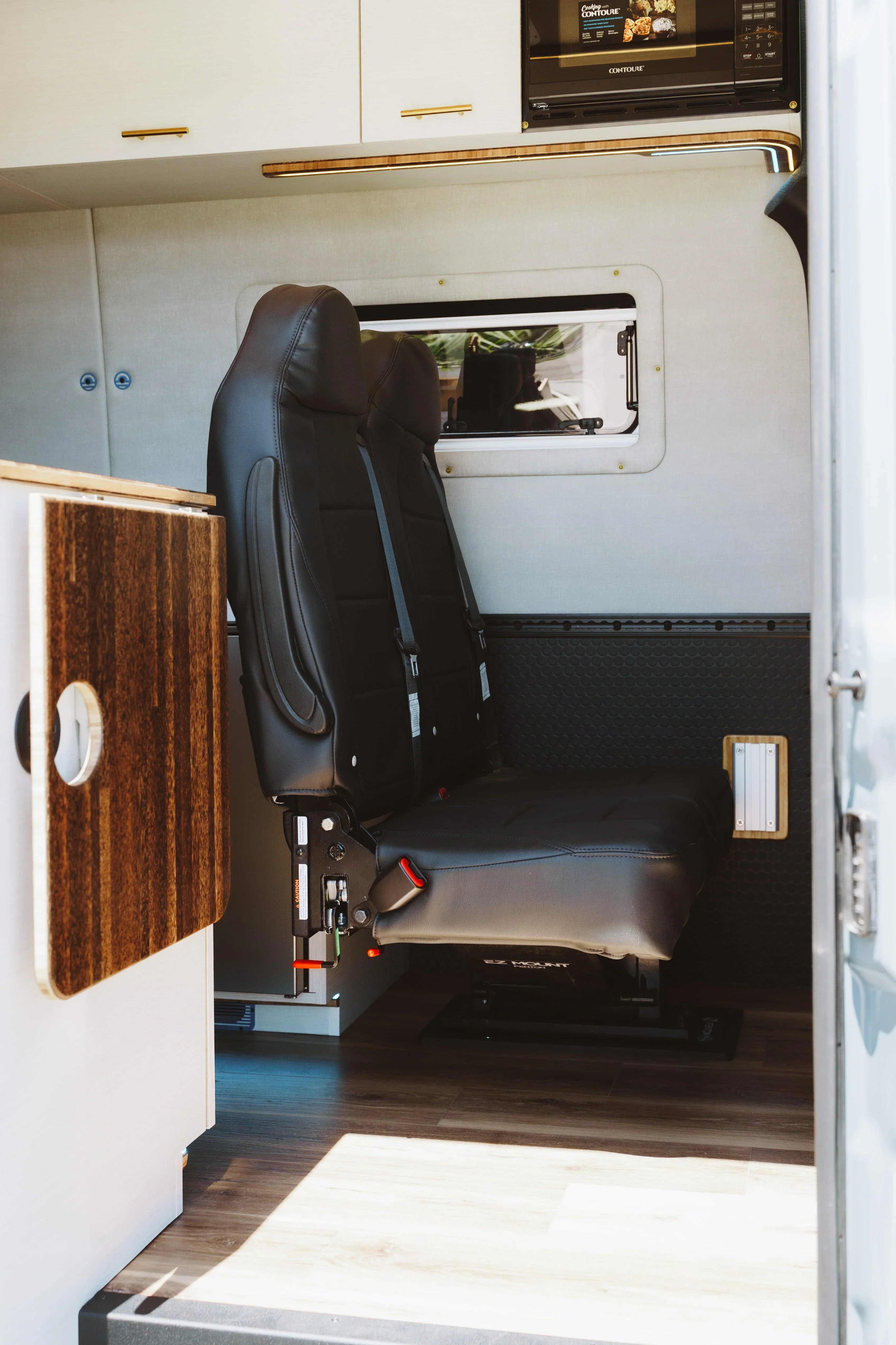 AWD Sprinter SV Social FAMVAN - "Zach Brown Van" - Image 13