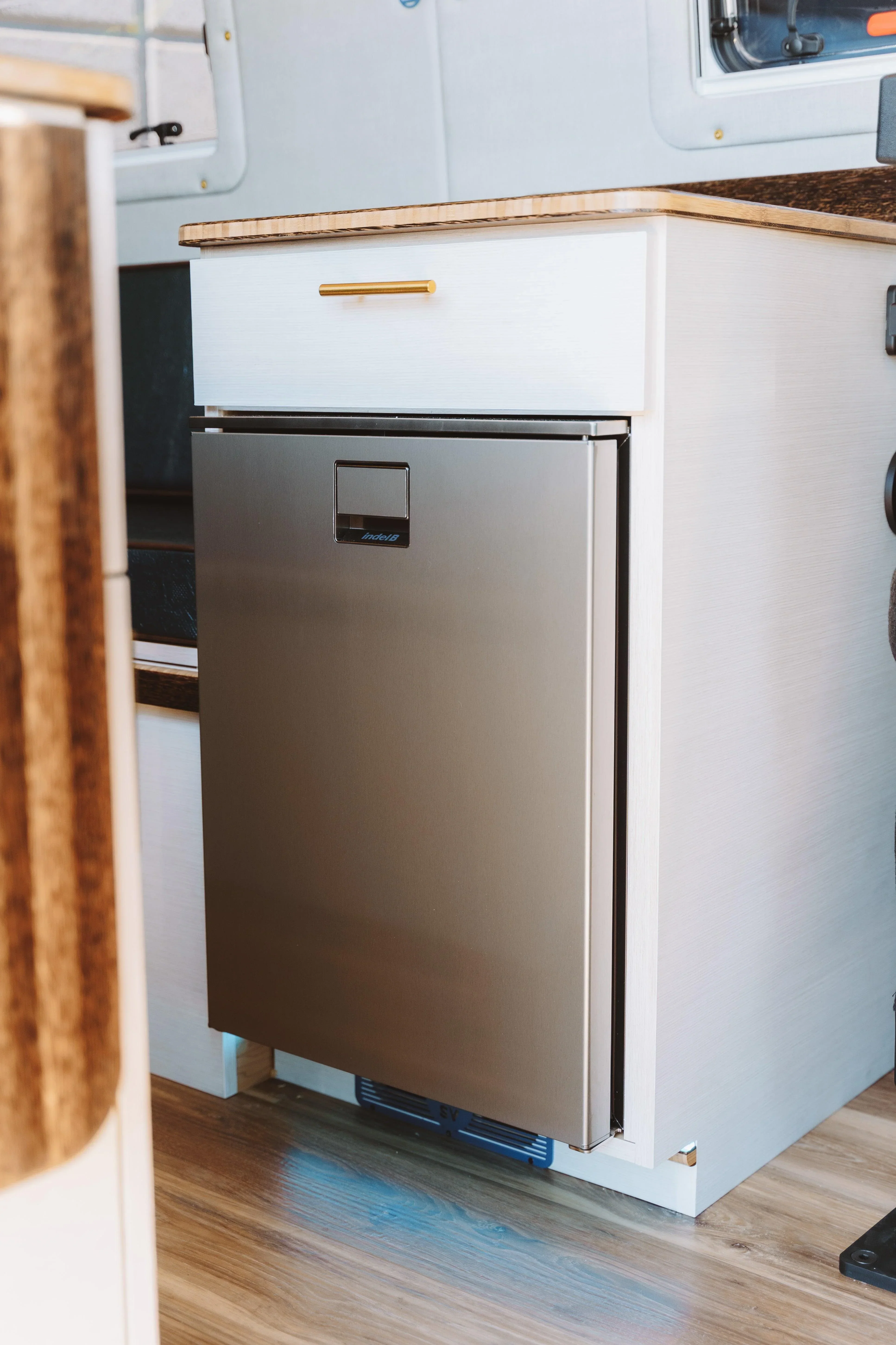 AWD Sprinter SV Social FAMVAN - "Zach Brown Van" - Image 14